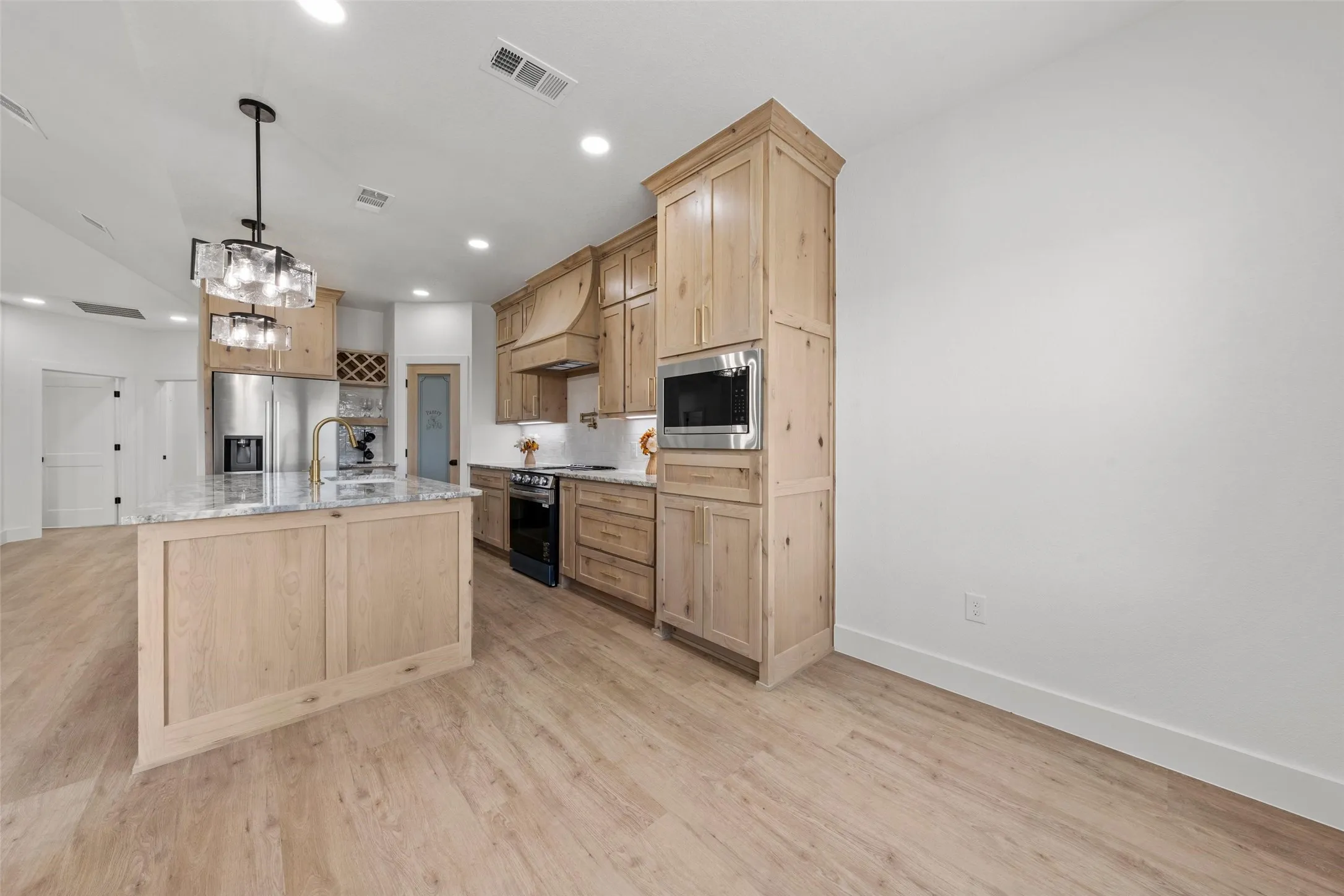 Single Family Residence For Sale in Mc Lennan County , 300 Johnson Street, Mc Gregor, Texas 76657, 3 Bedroom, 2 Bathroom, 1 Garage spaces, 1,466 Sqft, built in 2026, mls#21381862, Real Estate Agent in Mc Gregor, Homes For Sale in Mc Lennan county, Homes For Sale in Mc Gregor, Realtor in Mc Gregor Texas, Real Estate Brokerage Independent Realty Texas, Luminita Cordes Realtor