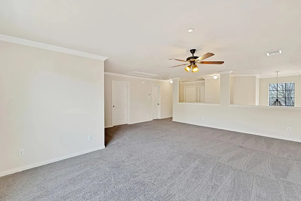 Townhouse For Rent in Collin County , 7913 Hannah Street, Plano, Texas 75025, 3 Bedroom, 3 Bathroom, 2 Garage spaces, 1,812 Sqft, built in 2007, mls#21380497, Real Estate Agent in Plano, Homes For Rent in Collin county, Homes For Rent in Plano, Realtor in Plano Texas, Real Estate Brokerage Independent Realty Texas, Luminita Cordes Realtor