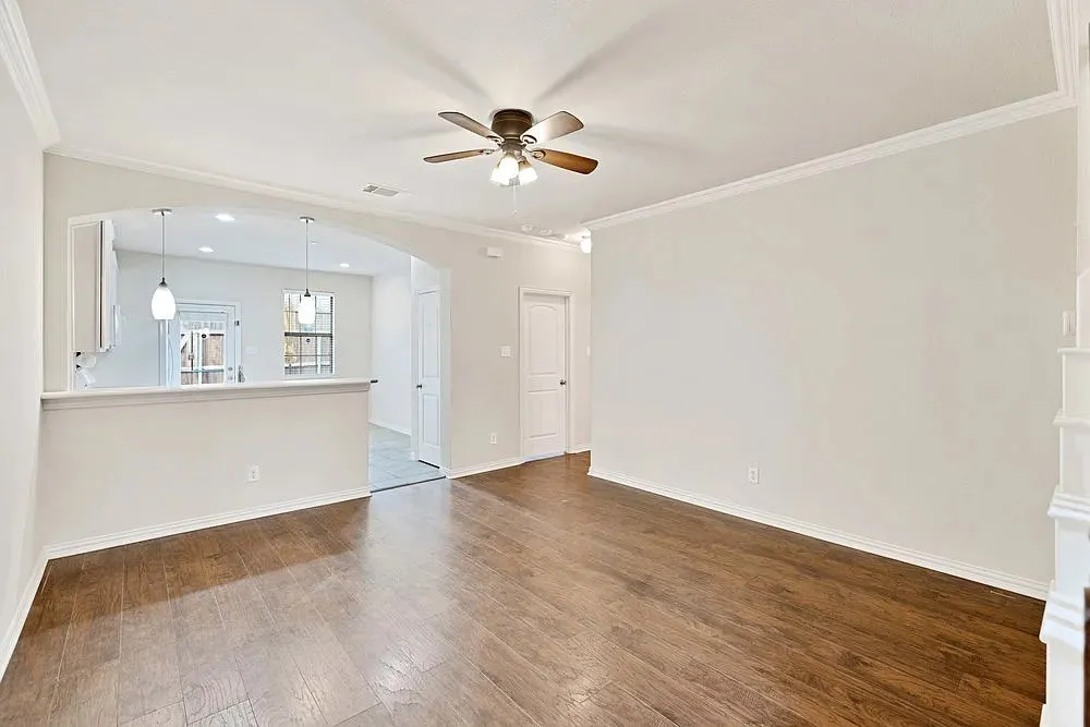 Townhouse For Rent in Collin County , 7913 Hannah Street, Plano, Texas 75025, 3 Bedroom, 3 Bathroom, 2 Garage spaces, 1,812 Sqft, built in 2007, mls#21380497, Real Estate Agent in Plano, Homes For Rent in Collin county, Homes For Rent in Plano, Realtor in Plano Texas, Real Estate Brokerage Independent Realty Texas, Luminita Cordes Realtor