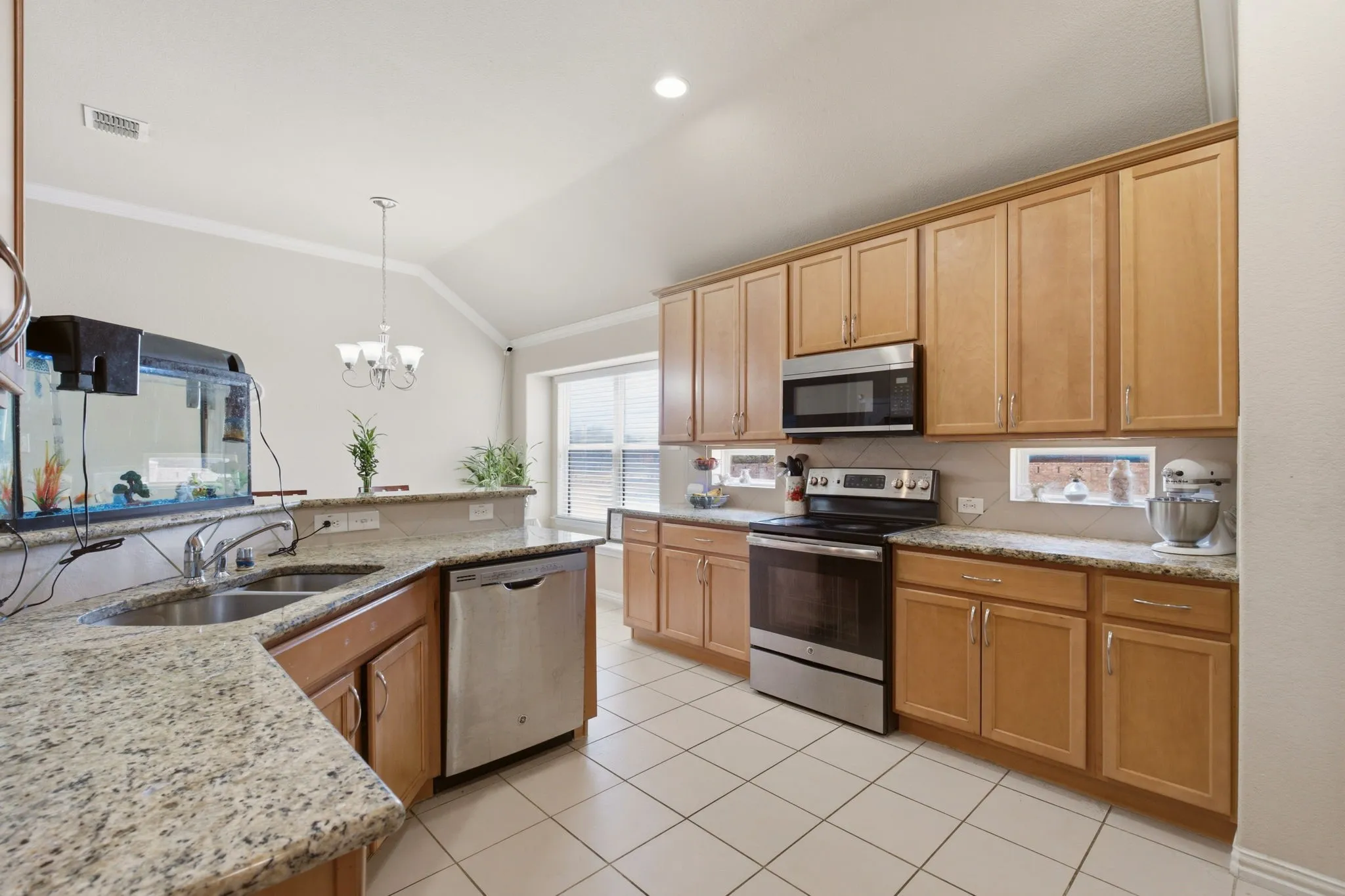 Single Family Residence For Sale in Collin County , 900 Park Meadow Lane, Mc Kinney, Texas 75071, 3 Bedroom, 2 Bathroom, 2 Garage spaces, 1,844 Sqft, built in 2014, mls#21380515, Real Estate Agent in Mc Kinney, Homes For Sale in Collin county, Homes For Sale in Mc Kinney, Realtor in Mc Kinney Texas, Real Estate Brokerage Independent Realty Texas, Luminita Cordes Realtor