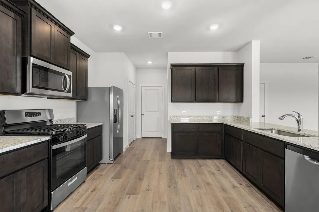 Single Family Residence For Sale in Denton County , 8416 Fort Benton Drive, Ponder, Texas 76259, 3 Bedroom, 3 Bathroom, 2 Garage spaces, 2,232 Sqft, built in 2026, mls#21381871, Real Estate Agent in Ponder, Homes For Sale in Denton county, Homes For Sale in Ponder, Realtor in Ponder Texas, Real Estate Brokerage Independent Realty Texas, Luminita Cordes Realtor