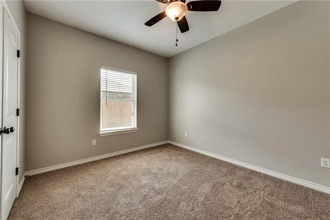 Duplex For Rent in Taylor County , 6035 Jennings Drive 6037, Abilene, Texas 79606, 3 Bedroom, 2 Bathroom, 2 Garage spaces, 3,052 Sqft, built in 2017, mls#21381877, Real Estate Agent in Abilene, Homes For Rent in Taylor county, Homes For Rent in Abilene, Realtor in Abilene Texas, Real Estate Brokerage Independent Realty Texas, Luminita Cordes Realtor