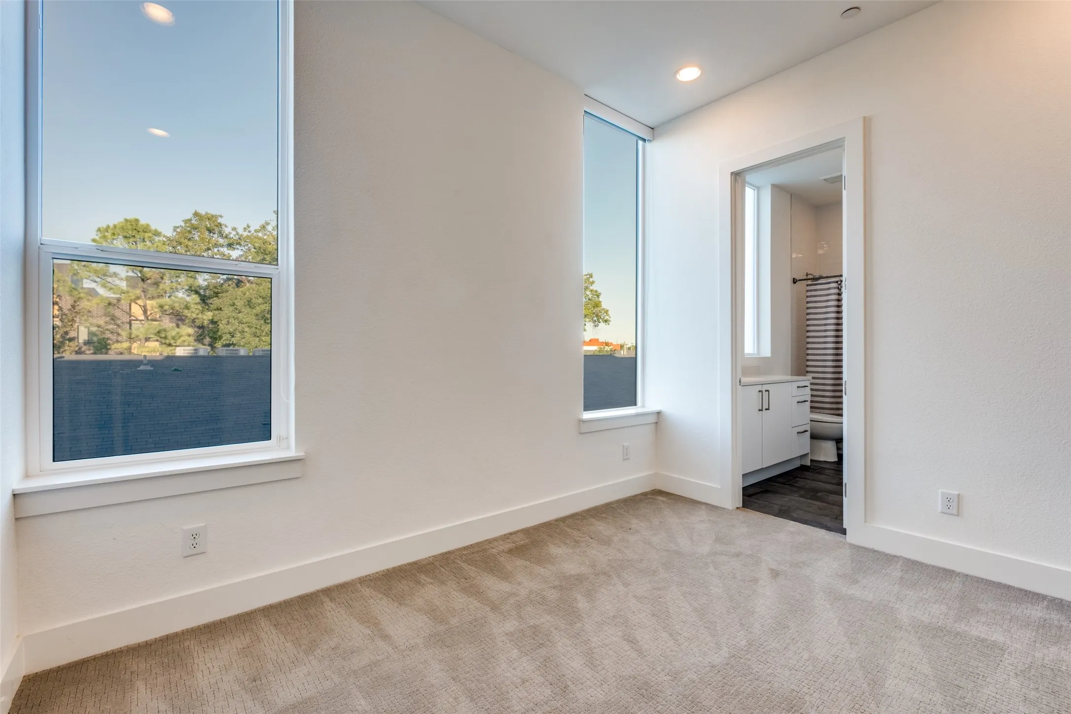 Condominium For Rent in Dallas County , 1932 Cuyler Court, Dallas, Texas 75204, 2 Bedroom, 3 Bathroom, 2 Garage spaces, 1,746 Sqft, built in 2023, mls#21381823, Real Estate Agent in Dallas, Homes For Rent in Dallas county, Homes For Rent in Dallas, Realtor in Dallas Texas, Real Estate Brokerage Independent Realty Texas, Luminita Cordes Realtor