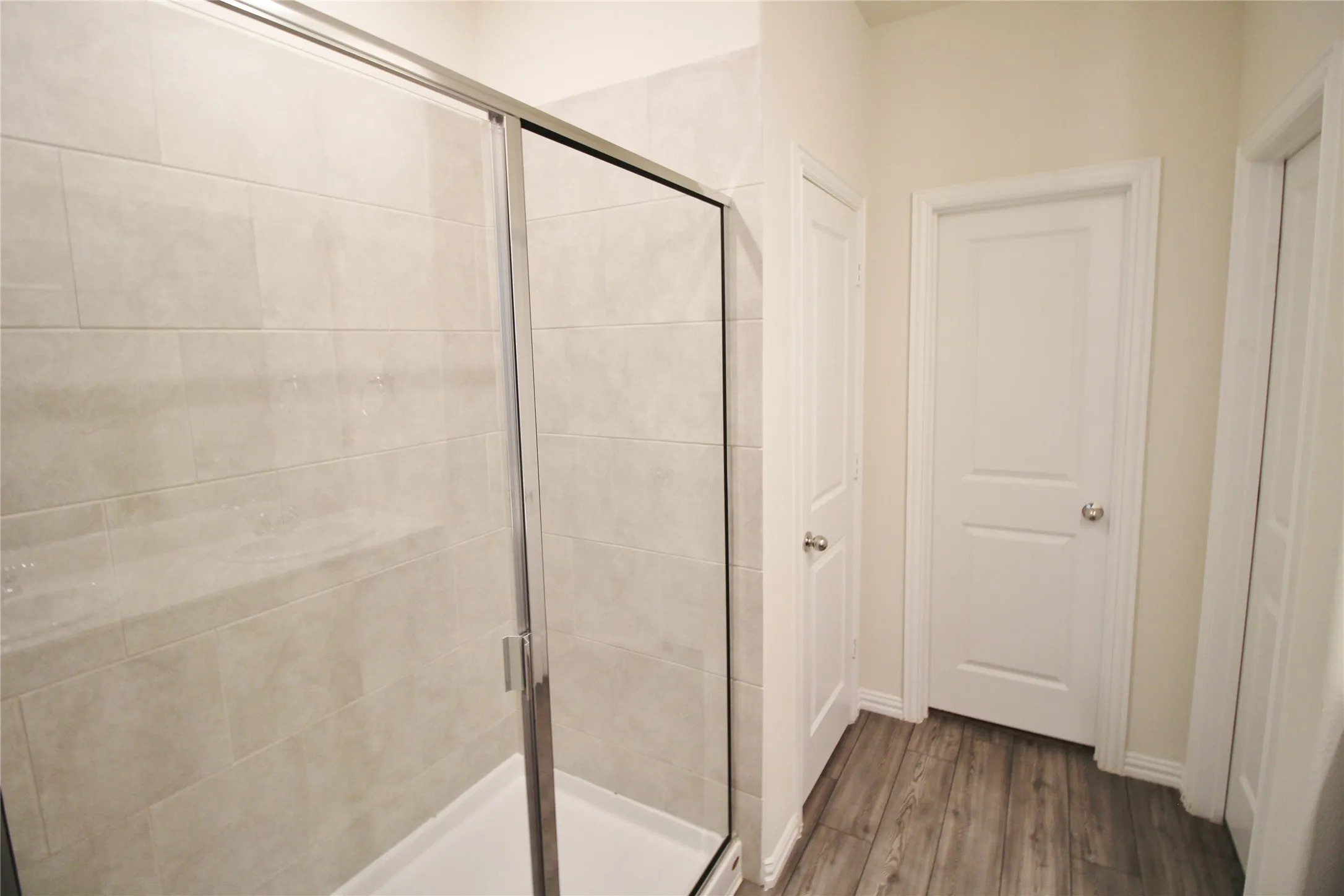 Single Family Residence For Rent in Collin County , 1610 Fields View Drive, Anna, Texas 75409, 4 Bedroom, 2 Bathroom, 2 Garage spaces, 1,835 Sqft, built in 2020, mls#21381808, Real Estate Agent in Anna, Homes For Rent in Collin county, Homes For Rent in Anna, Realtor in Anna Texas, Real Estate Brokerage Independent Realty Texas, Luminita Cordes Realtor