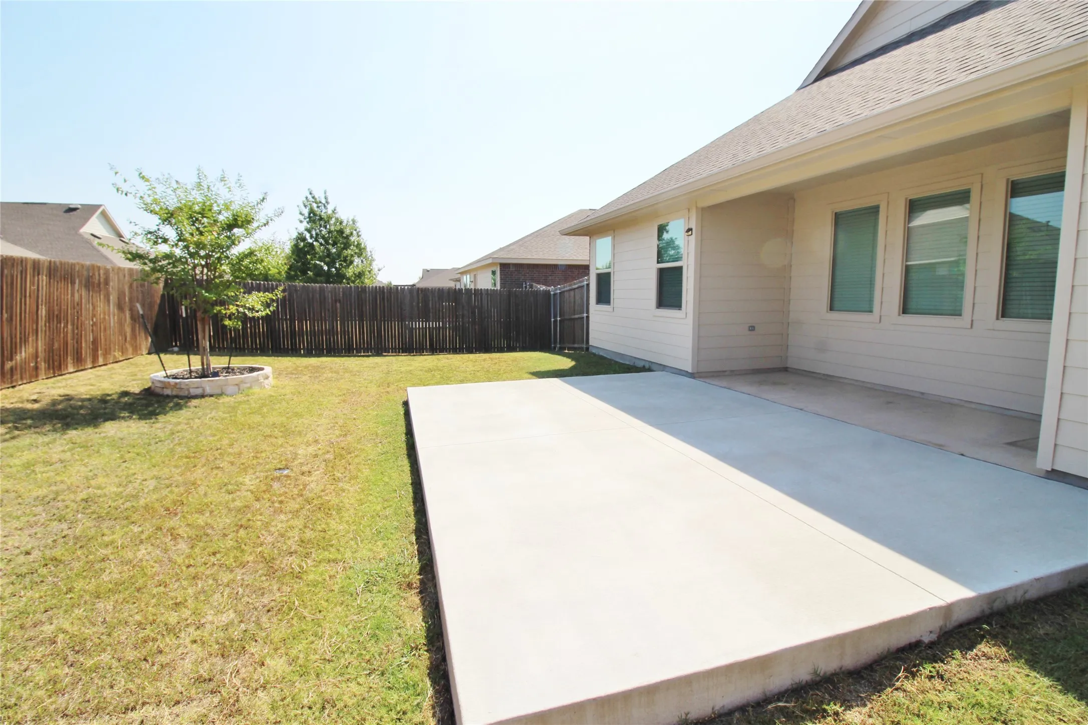 Single Family Residence For Rent in Collin County , 1610 Fields View Drive, Anna, Texas 75409, 4 Bedroom, 2 Bathroom, 2 Garage spaces, 1,835 Sqft, built in 2020, mls#21381808, Real Estate Agent in Anna, Homes For Rent in Collin county, Homes For Rent in Anna, Realtor in Anna Texas, Real Estate Brokerage Independent Realty Texas, Luminita Cordes Realtor