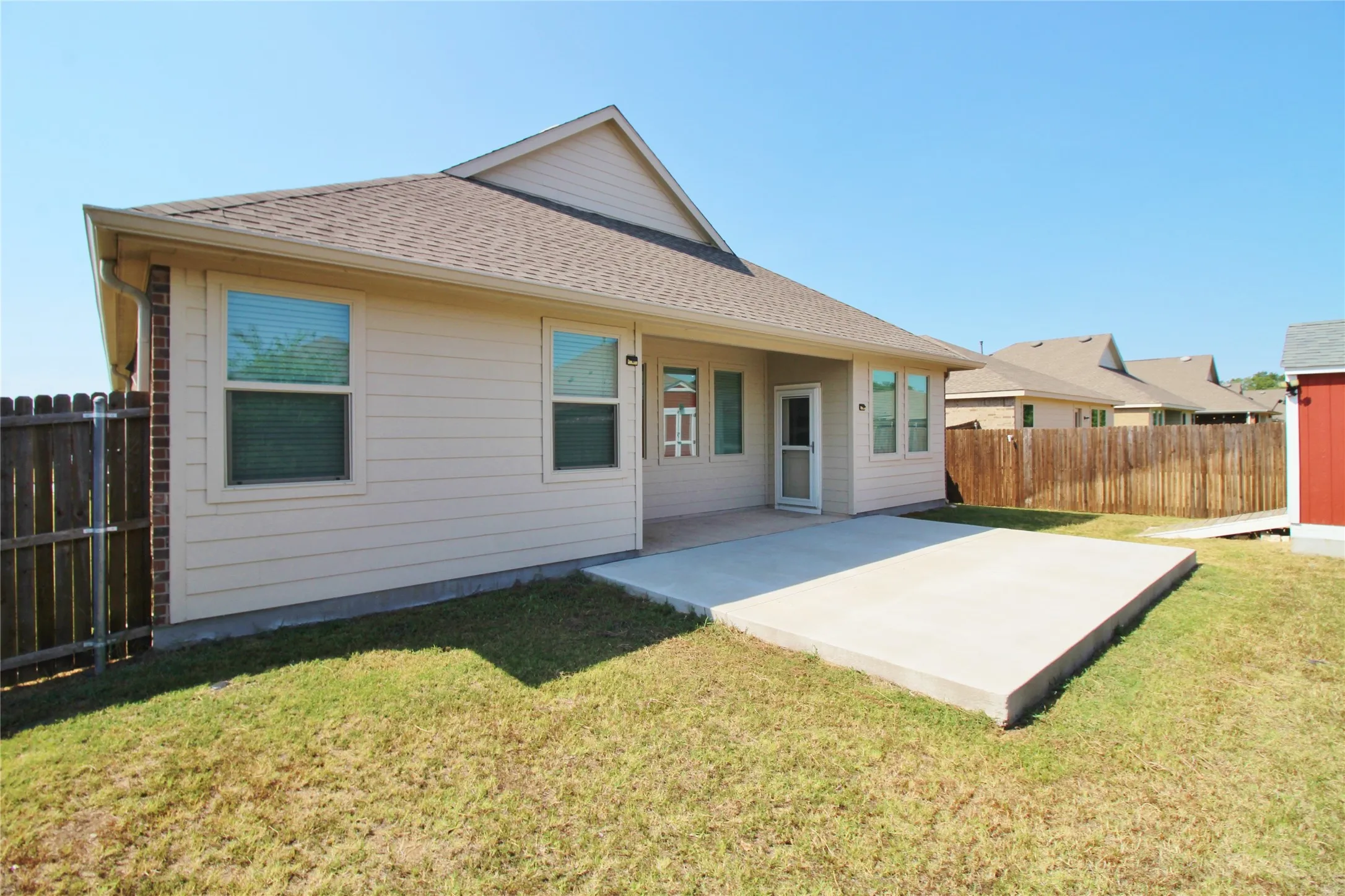 Single Family Residence For Rent in Collin County , 1610 Fields View Drive, Anna, Texas 75409, 4 Bedroom, 2 Bathroom, 2 Garage spaces, 1,835 Sqft, built in 2020, mls#21381808, Real Estate Agent in Anna, Homes For Rent in Collin county, Homes For Rent in Anna, Realtor in Anna Texas, Real Estate Brokerage Independent Realty Texas, Luminita Cordes Realtor
