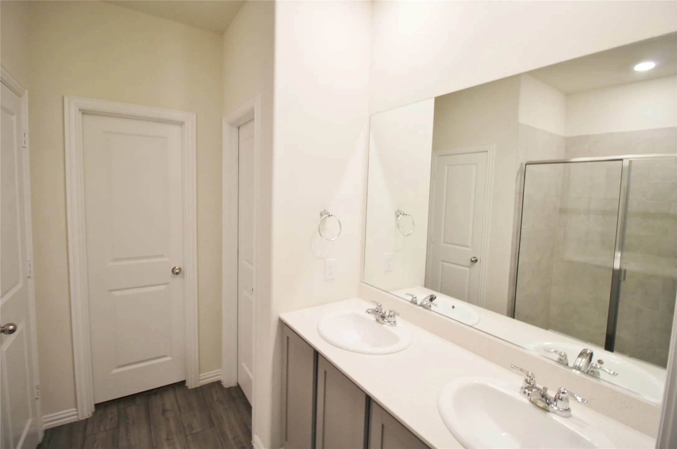 Single Family Residence For Rent in Collin County , 1610 Fields View Drive, Anna, Texas 75409, 4 Bedroom, 2 Bathroom, 2 Garage spaces, 1,835 Sqft, built in 2020, mls#21381808, Real Estate Agent in Anna, Homes For Rent in Collin county, Homes For Rent in Anna, Realtor in Anna Texas, Real Estate Brokerage Independent Realty Texas, Luminita Cordes Realtor