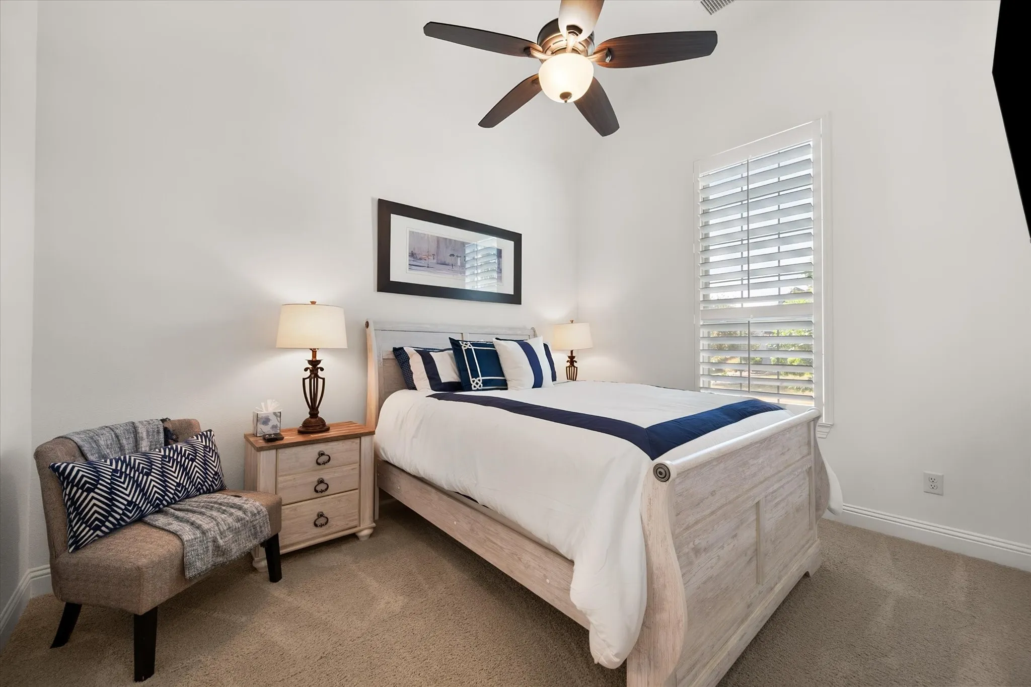Single Family Residence For Sale in Collin County , 2802 Maverick Way, Celina, Texas 75009, 4 Bedroom, 5 Bathroom, 3 Garage spaces, 3,197 Sqft, built in 2019, mls#21372473, Real Estate Agent in Celina, Homes For Sale in Collin county, Homes For Sale in Celina, Realtor in Celina Texas, Real Estate Brokerage Independent Realty Texas, Luminita Cordes Realtor
