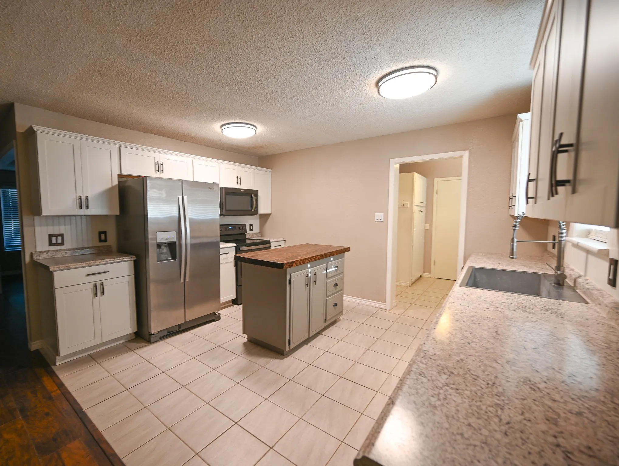 Single Family Residence For Rent in Wise County , 103 Boca Vista Court, Chico, Texas 76431, 3 Bedroom, 2 Bathroom, Garage spaces, 1,621 Sqft, built in 1978, mls#21381313, Real Estate Agent in Chico, Homes For Rent in Wise county, Homes For Rent in Chico, Realtor in Chico Texas, Real Estate Brokerage Independent Realty Texas, Luminita Cordes Realtor