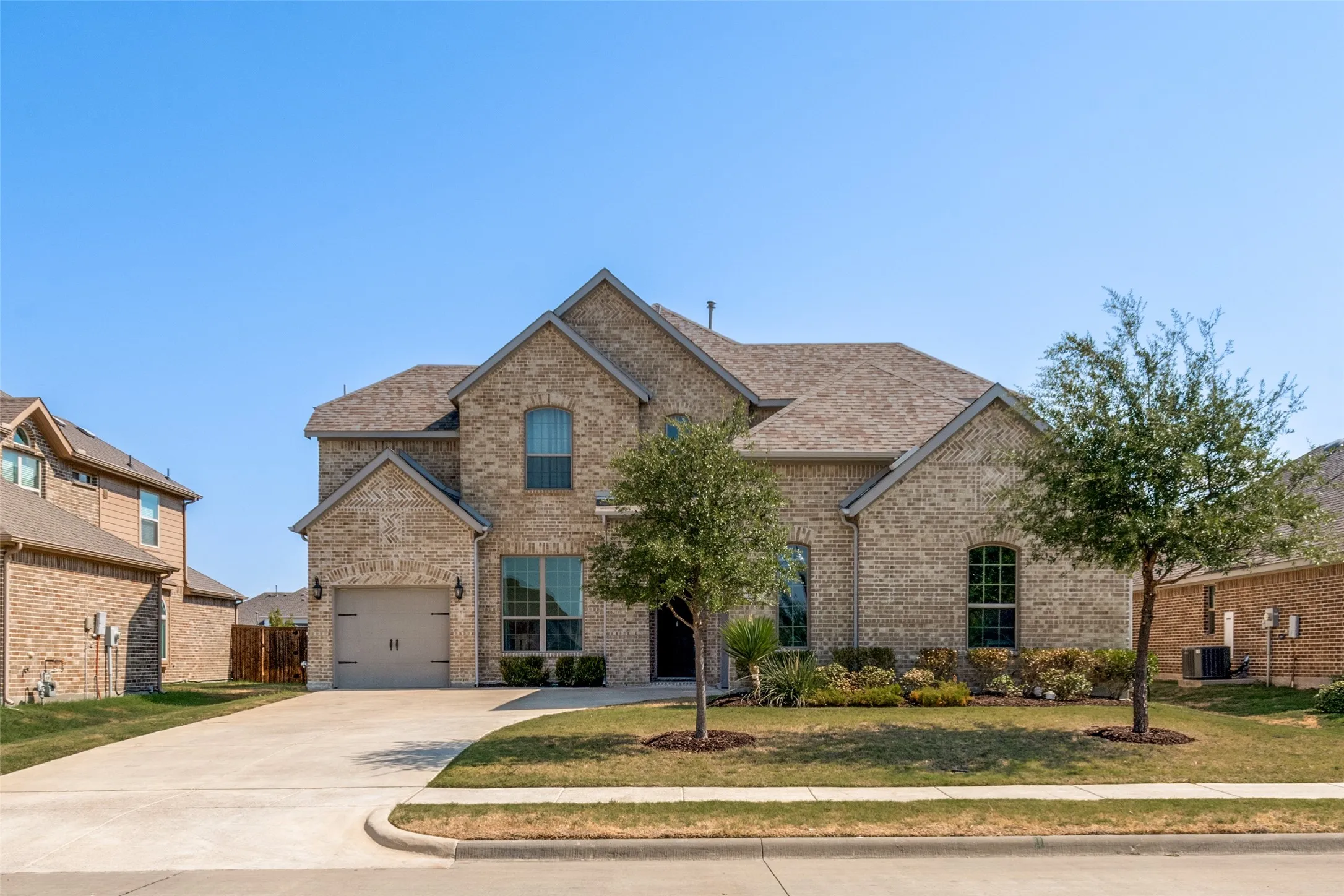 Single Family Residence For Sale in Kaufman County , 1152 Red Hawk Lane, Forney, Texas 75126, 4 Bedroom, 5 Bathroom, 3 Garage spaces, 3,264 Sqft, built in 2021, mls#21381894, Real Estate Agent in Forney, Homes For Sale in Kaufman county, Homes For Sale in Forney, Realtor in Forney Texas, Real Estate Brokerage Independent Realty Texas, Luminita Cordes Realtor