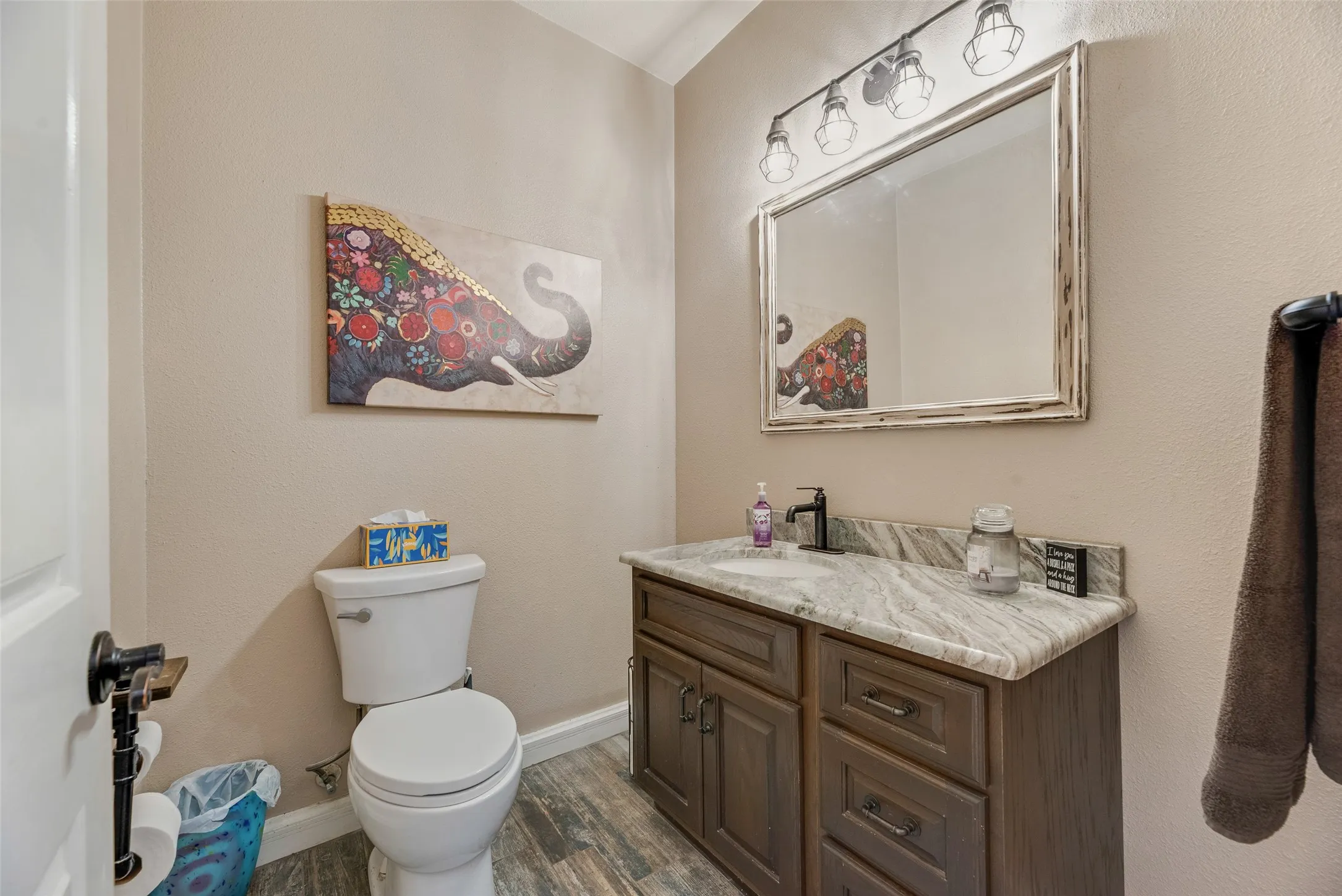 Single Family Residence For Sale in Rockwall County , 2657 Fm 1139, Rockwall, Texas 75032, 4 Bedroom, 3 Bathroom, 2 Garage spaces, 4,078 Sqft, built in 1986, mls#21368799, Real Estate Agent in Rockwall, Homes For Sale in Rockwall county, Homes For Sale in Rockwall, Realtor in Rockwall Texas, Real Estate Brokerage Independent Realty Texas, Luminita Cordes Realtor