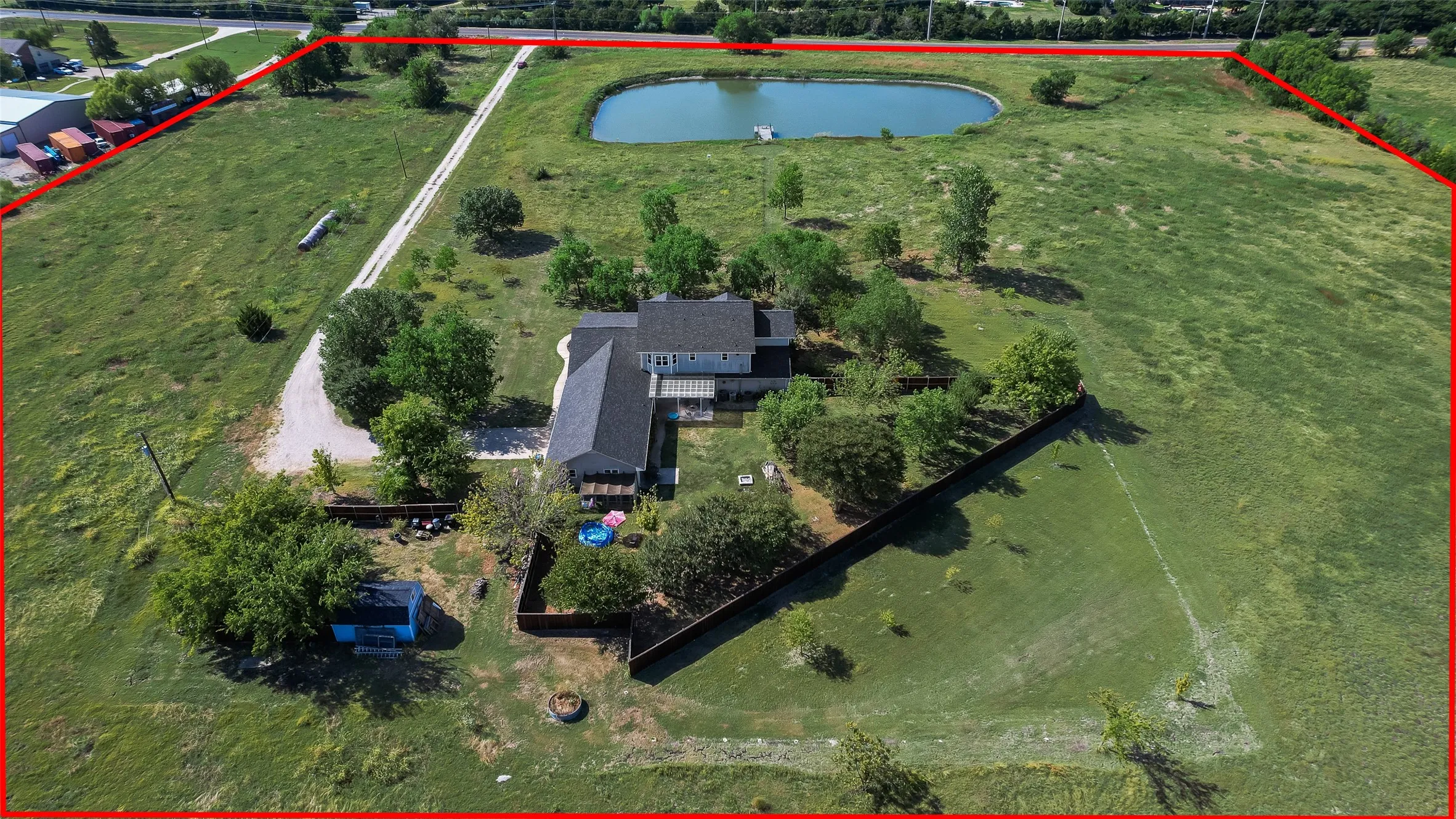 Single Family Residence For Sale in Rockwall County , 2657 Fm 1139, Rockwall, Texas 75032, 4 Bedroom, 3 Bathroom, 2 Garage spaces, 4,078 Sqft, built in 1986, mls#21368799, Real Estate Agent in Rockwall, Homes For Sale in Rockwall county, Homes For Sale in Rockwall, Realtor in Rockwall Texas, Real Estate Brokerage Independent Realty Texas, Luminita Cordes Realtor