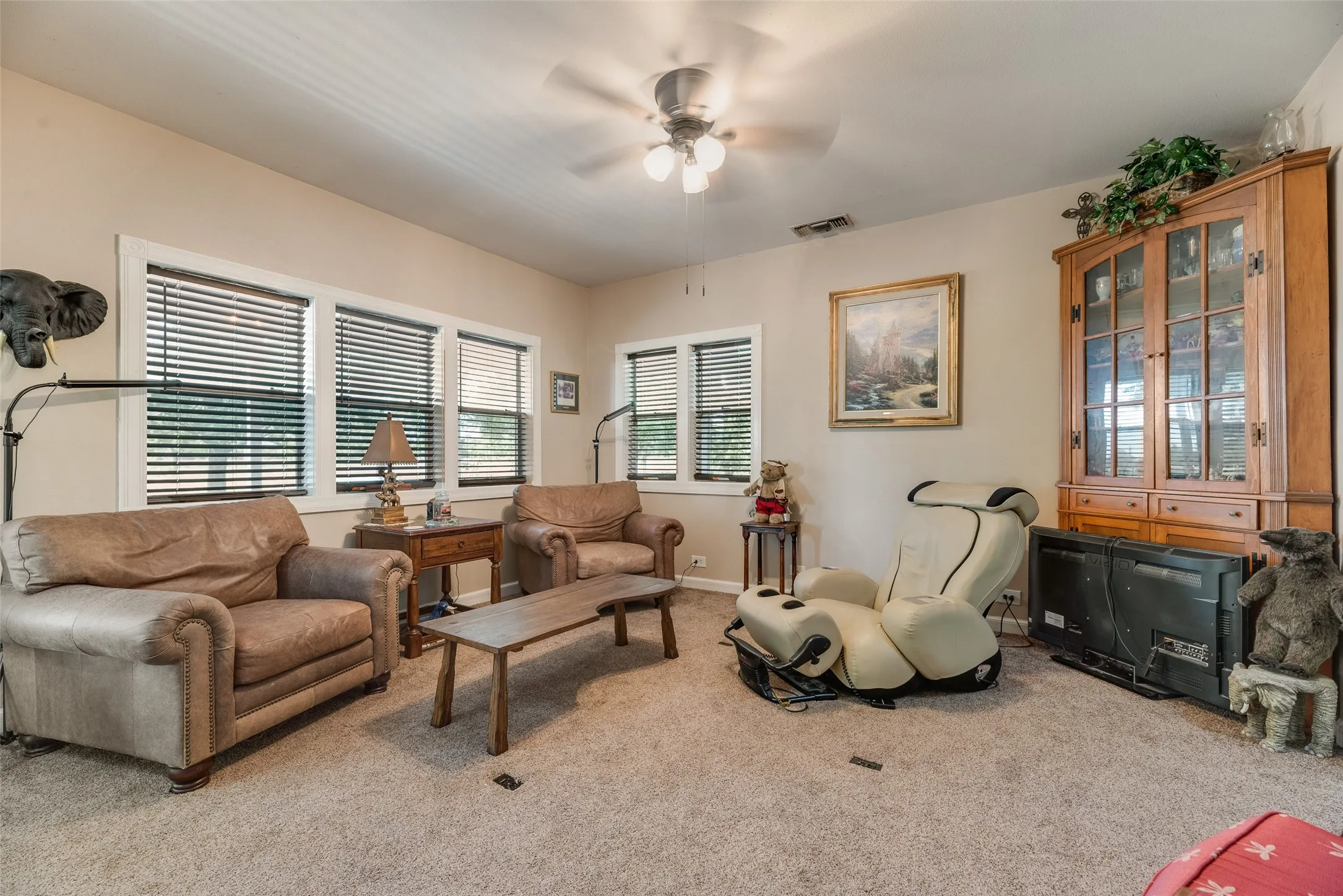 Single Family Residence For Sale in Rockwall County , 2657 Fm 1139, Rockwall, Texas 75032, 4 Bedroom, 3 Bathroom, 2 Garage spaces, 4,078 Sqft, built in 1986, mls#21368799, Real Estate Agent in Rockwall, Homes For Sale in Rockwall county, Homes For Sale in Rockwall, Realtor in Rockwall Texas, Real Estate Brokerage Independent Realty Texas, Luminita Cordes Realtor