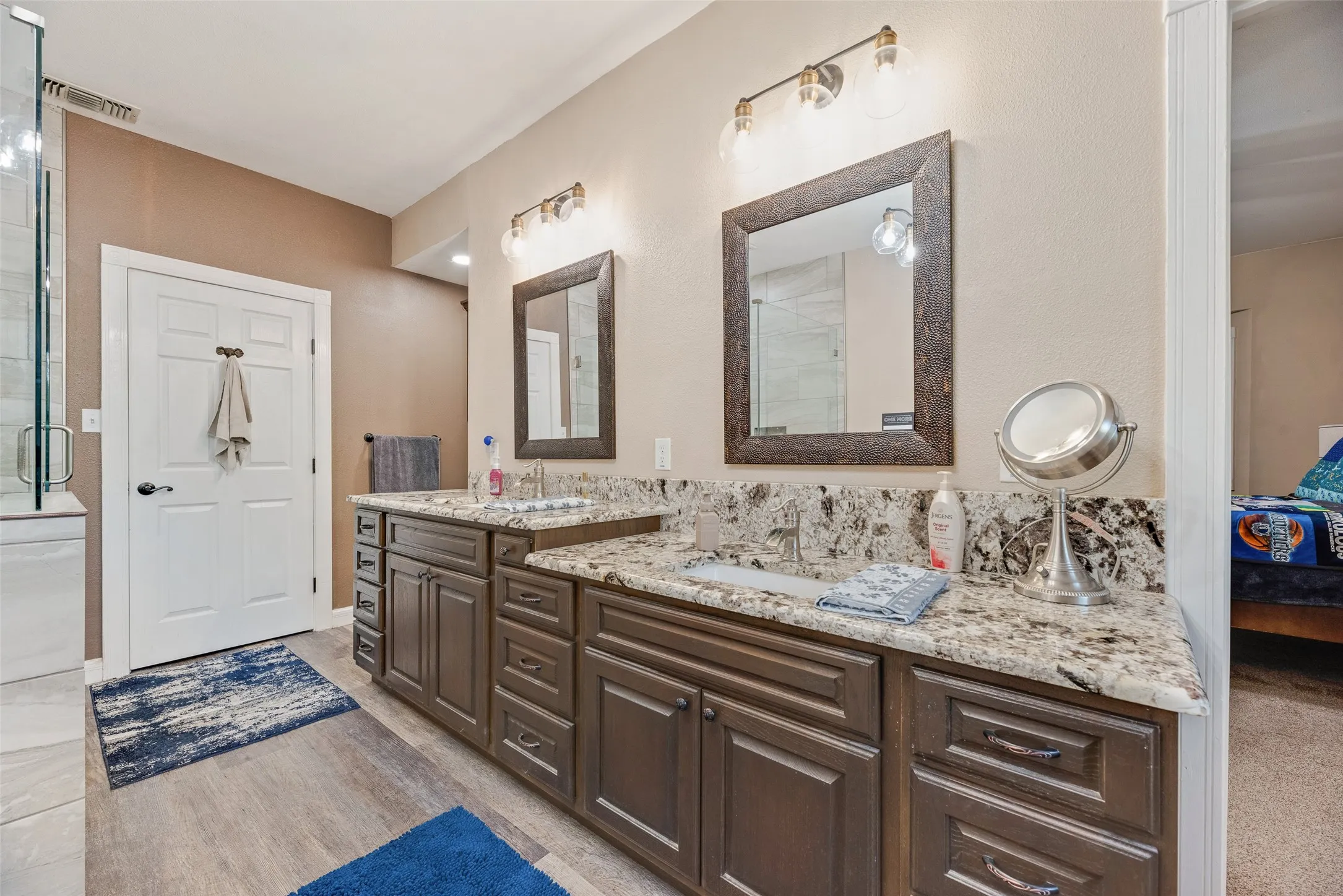 Single Family Residence For Sale in Rockwall County , 2657 Fm 1139, Rockwall, Texas 75032, 4 Bedroom, 3 Bathroom, 2 Garage spaces, 4,078 Sqft, built in 1986, mls#21368799, Real Estate Agent in Rockwall, Homes For Sale in Rockwall county, Homes For Sale in Rockwall, Realtor in Rockwall Texas, Real Estate Brokerage Independent Realty Texas, Luminita Cordes Realtor
