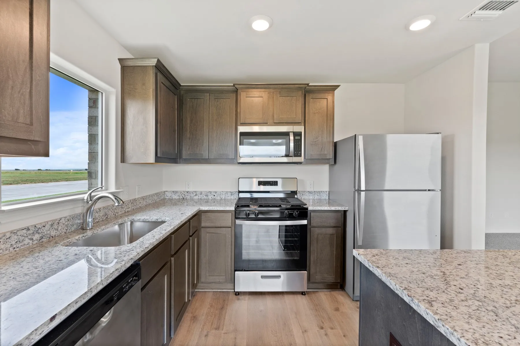 Single Family Residence For Sale in Johnson County , 13420 Gitty Up Circle, Cresson, Texas 76035, 3 Bedroom, 2 Bathroom, 2 Garage spaces, 1,379 Sqft, built in 2025, mls#21381899, Real Estate Agent in Cresson, Homes For Sale in Johnson county, Homes For Sale in Cresson, Realtor in Cresson Texas, Real Estate Brokerage Independent Realty Texas, Luminita Cordes Realtor