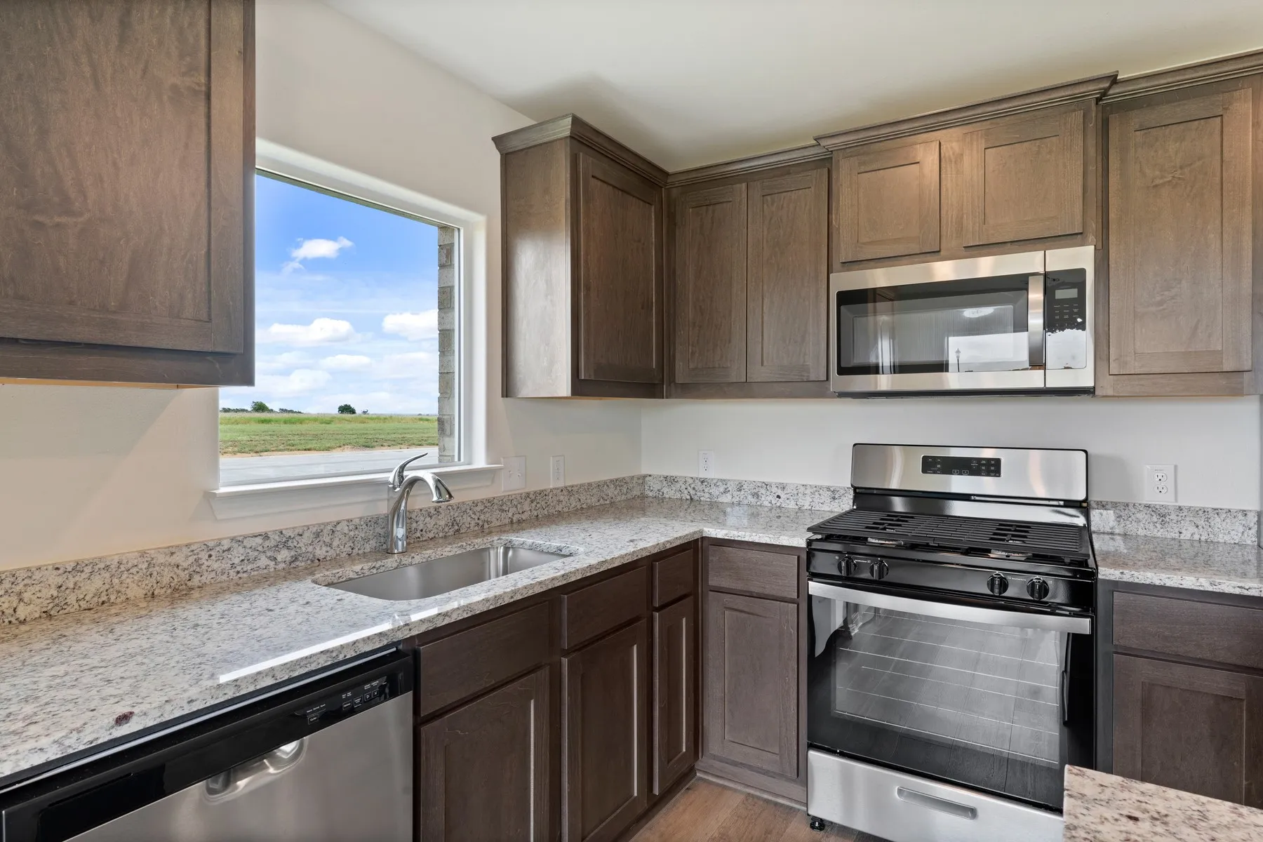 Single Family Residence For Rent in Johnson County , 13420 Gitty Up Circle, Cresson, Texas 76035, 3 Bedroom, 2 Bathroom, 2 Garage spaces, 1,379 Sqft, built in 2025, mls#21381915, Real Estate Agent in Cresson, Homes For Rent in Johnson county, Homes For Rent in Cresson, Realtor in Cresson Texas, Real Estate Brokerage Independent Realty Texas, Luminita Cordes Realtor