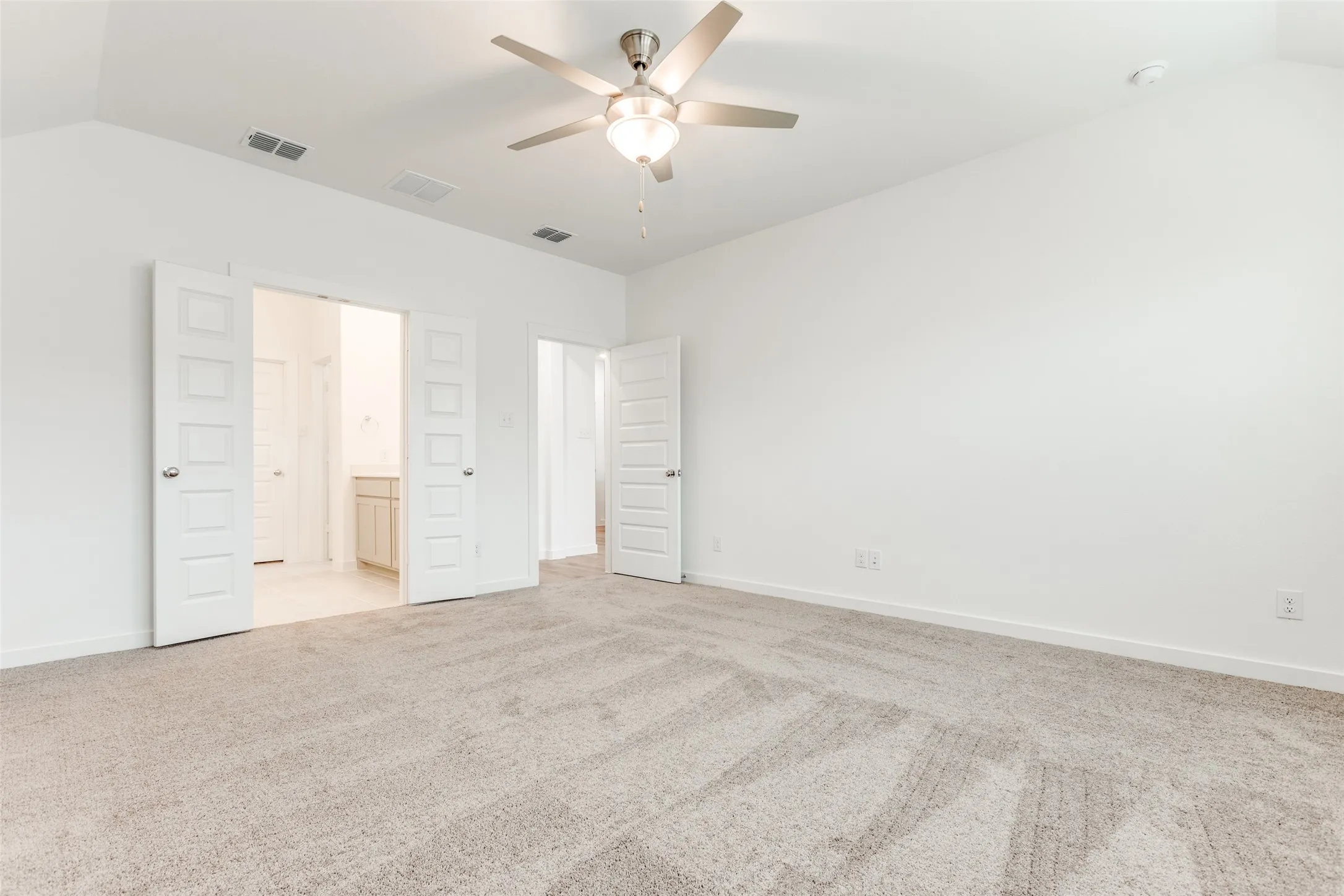 Single Family Residence For Rent in Collin County , 4923 Bellhurst Drive, Princeton, Texas 75071, 3 Bedroom, 2 Bathroom, 2 Garage spaces, 1,992 Sqft, built in 2023, mls#21379410, Real Estate Agent in Princeton, Homes For Rent in Collin county, Homes For Rent in Princeton, Realtor in Princeton Texas, Real Estate Brokerage Independent Realty Texas, Luminita Cordes Realtor