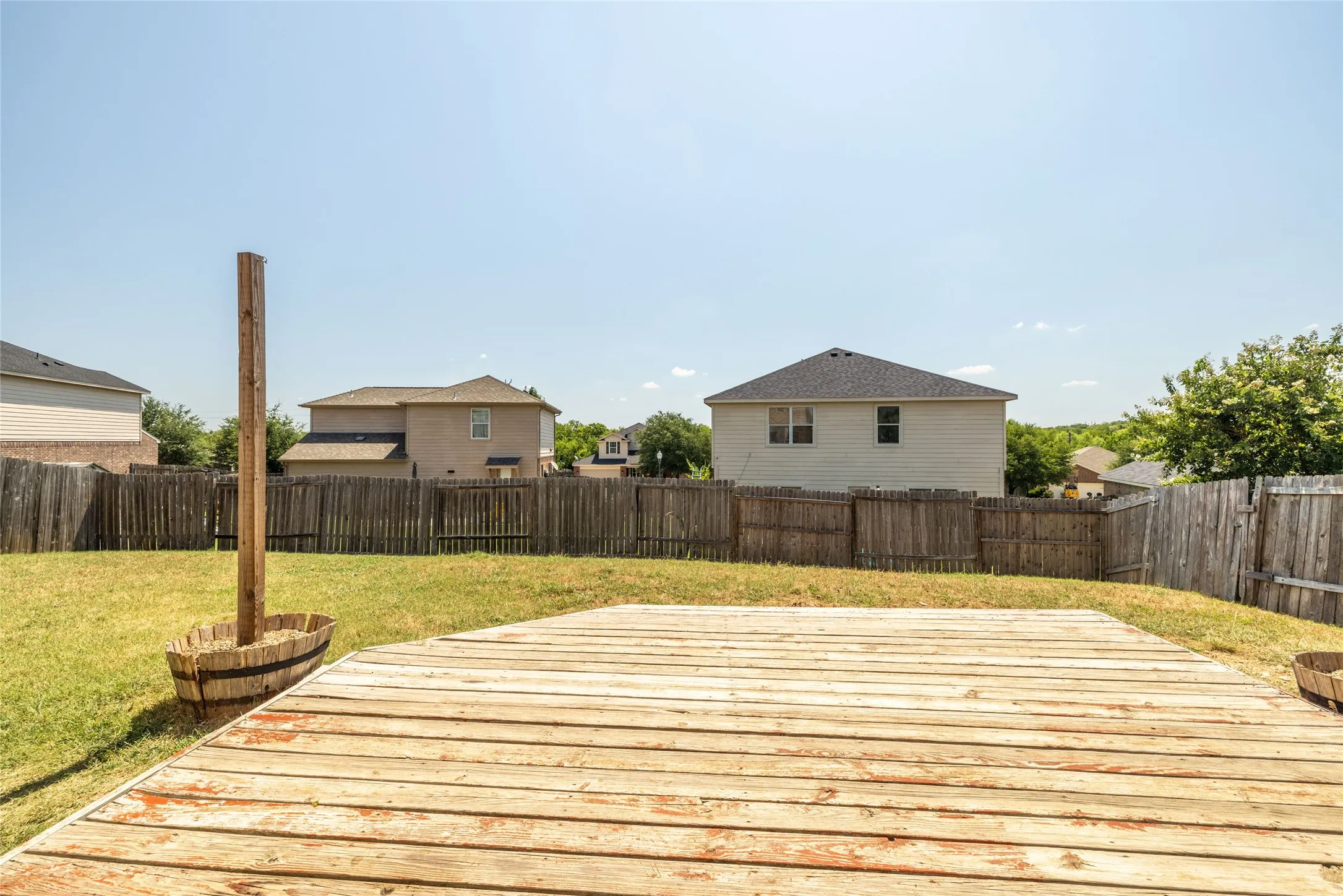 Single Family Residence For Sale in Wise County , 113 Dodge City Court, Newark, Texas 76071, 4 Bedroom, 3 Bathroom, 2 Garage spaces, 2,134 Sqft, built in 2011, mls#21381600, Real Estate Agent in Newark, Homes For Sale in Wise county, Homes For Sale in Newark, Realtor in Newark Texas, Real Estate Brokerage Independent Realty Texas, Luminita Cordes Realtor