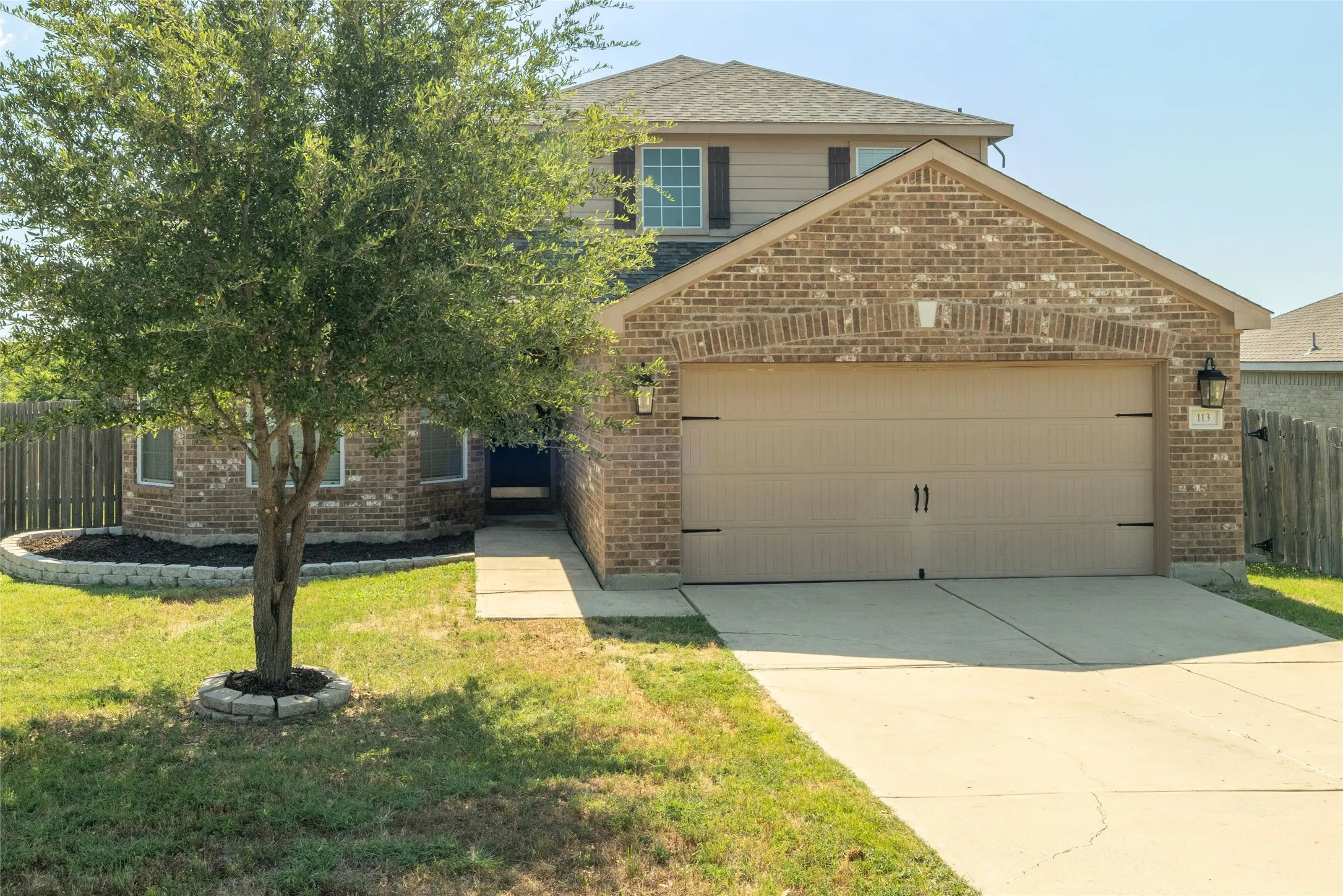 Single Family Residence For Sale in Wise County , 113 Dodge City Court, Newark, Texas 76071, 4 Bedroom, 3 Bathroom, 2 Garage spaces, 2,134 Sqft, built in 2011, mls#21381600, Real Estate Agent in Newark, Homes For Sale in Wise county, Homes For Sale in Newark, Realtor in Newark Texas, Real Estate Brokerage Independent Realty Texas, Luminita Cordes Realtor