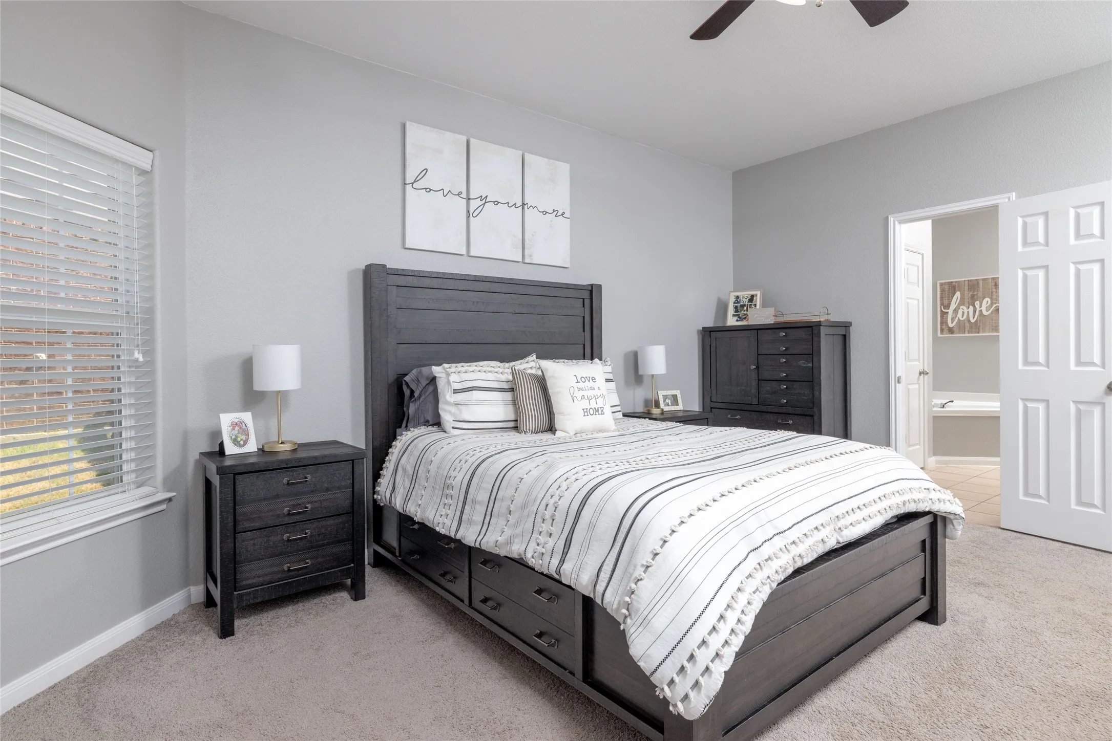 Single Family Residence For Sale in Wise County , 113 Dodge City Court, Newark, Texas 76071, 4 Bedroom, 3 Bathroom, 2 Garage spaces, 2,134 Sqft, built in 2011, mls#21381600, Real Estate Agent in Newark, Homes For Sale in Wise county, Homes For Sale in Newark, Realtor in Newark Texas, Real Estate Brokerage Independent Realty Texas, Luminita Cordes Realtor