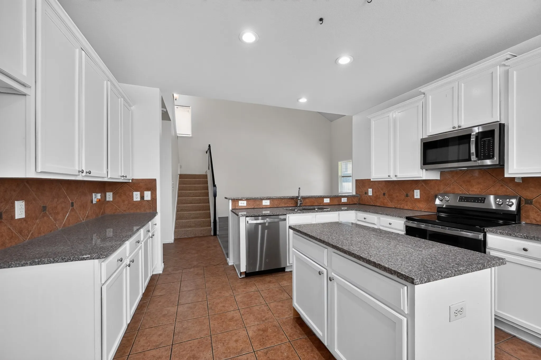 Single Family Residence For Rent in Kaufman County , 1009 Youkum Court, Forney, Texas 75126, 5 Bedroom, 3 Bathroom, 2 Garage spaces, 3,608 Sqft, built in 2006, mls#21381835, Real Estate Agent in Forney, Homes For Rent in Kaufman county, Homes For Rent in Forney, Realtor in Forney Texas, Real Estate Brokerage Independent Realty Texas, Luminita Cordes Realtor