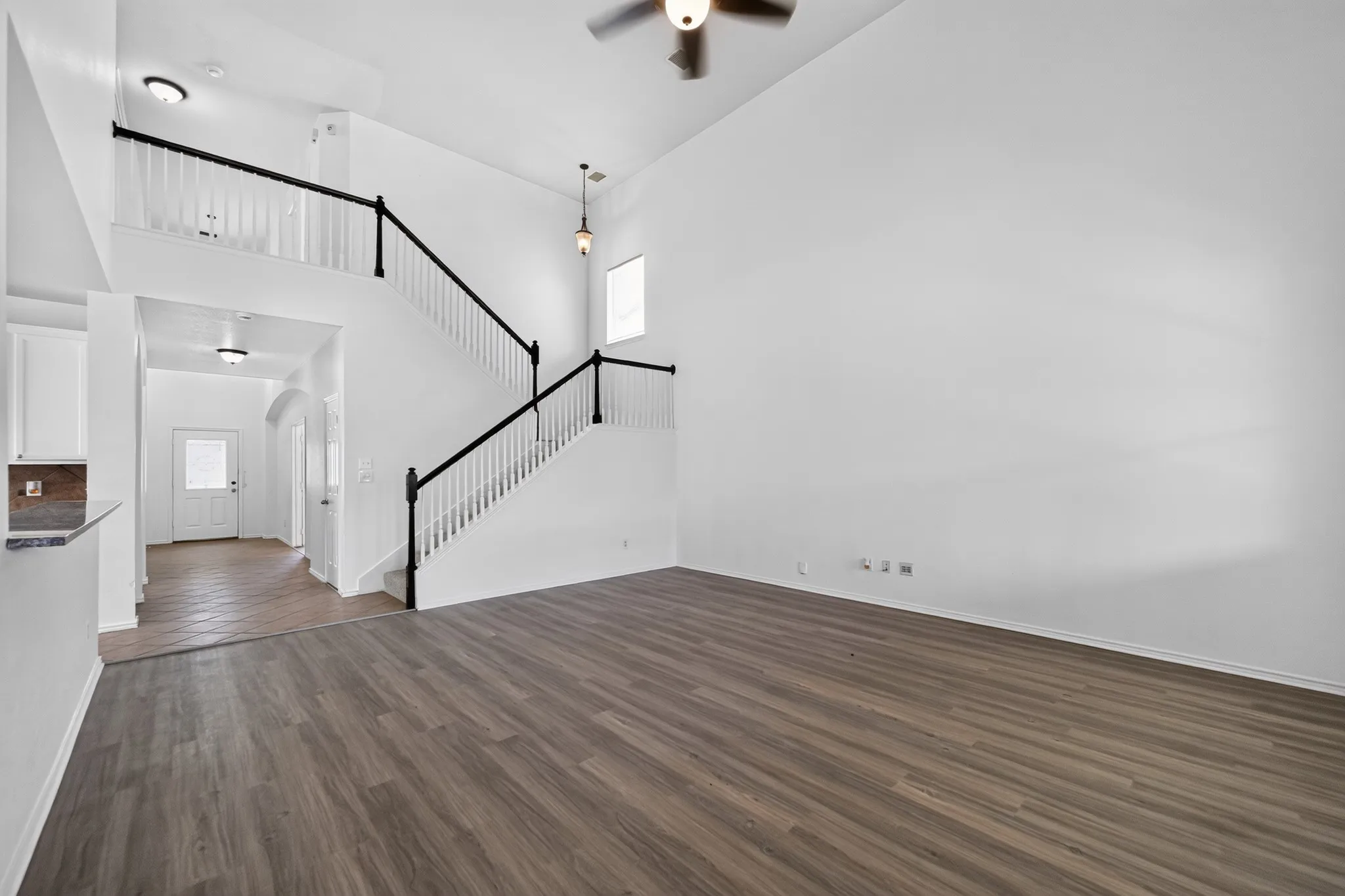 Single Family Residence For Rent in Kaufman County , 1009 Youkum Court, Forney, Texas 75126, 5 Bedroom, 3 Bathroom, 2 Garage spaces, 3,608 Sqft, built in 2006, mls#21381835, Real Estate Agent in Forney, Homes For Rent in Kaufman county, Homes For Rent in Forney, Realtor in Forney Texas, Real Estate Brokerage Independent Realty Texas, Luminita Cordes Realtor