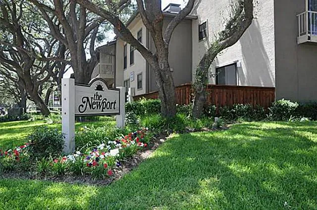 Condominium For Rent in Dallas County , 5909 Birchbrook Drive 206, Dallas, Texas 75206, 2 Bedroom, 2 Bathroom, Garage spaces, 1,124 Sqft, built in 1970, mls#21381943, Real Estate Agent in Dallas, Homes For Rent in Dallas county, Homes For Rent in Dallas, Realtor in Dallas Texas, Real Estate Brokerage Independent Realty Texas, Luminita Cordes Realtor