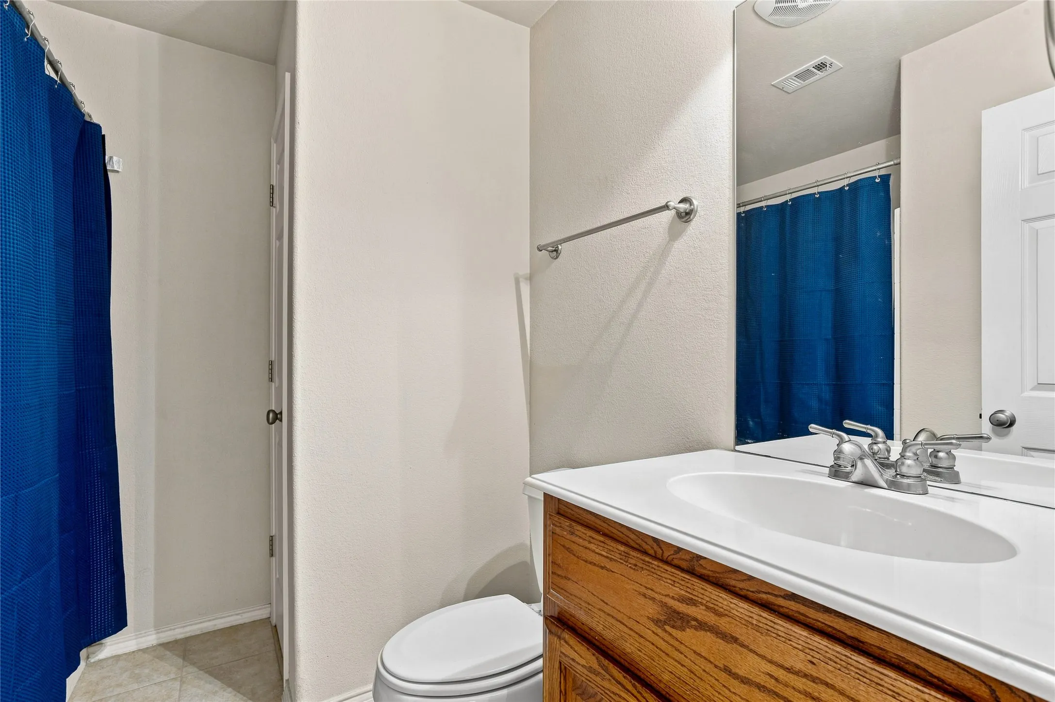 2nd Bathroom