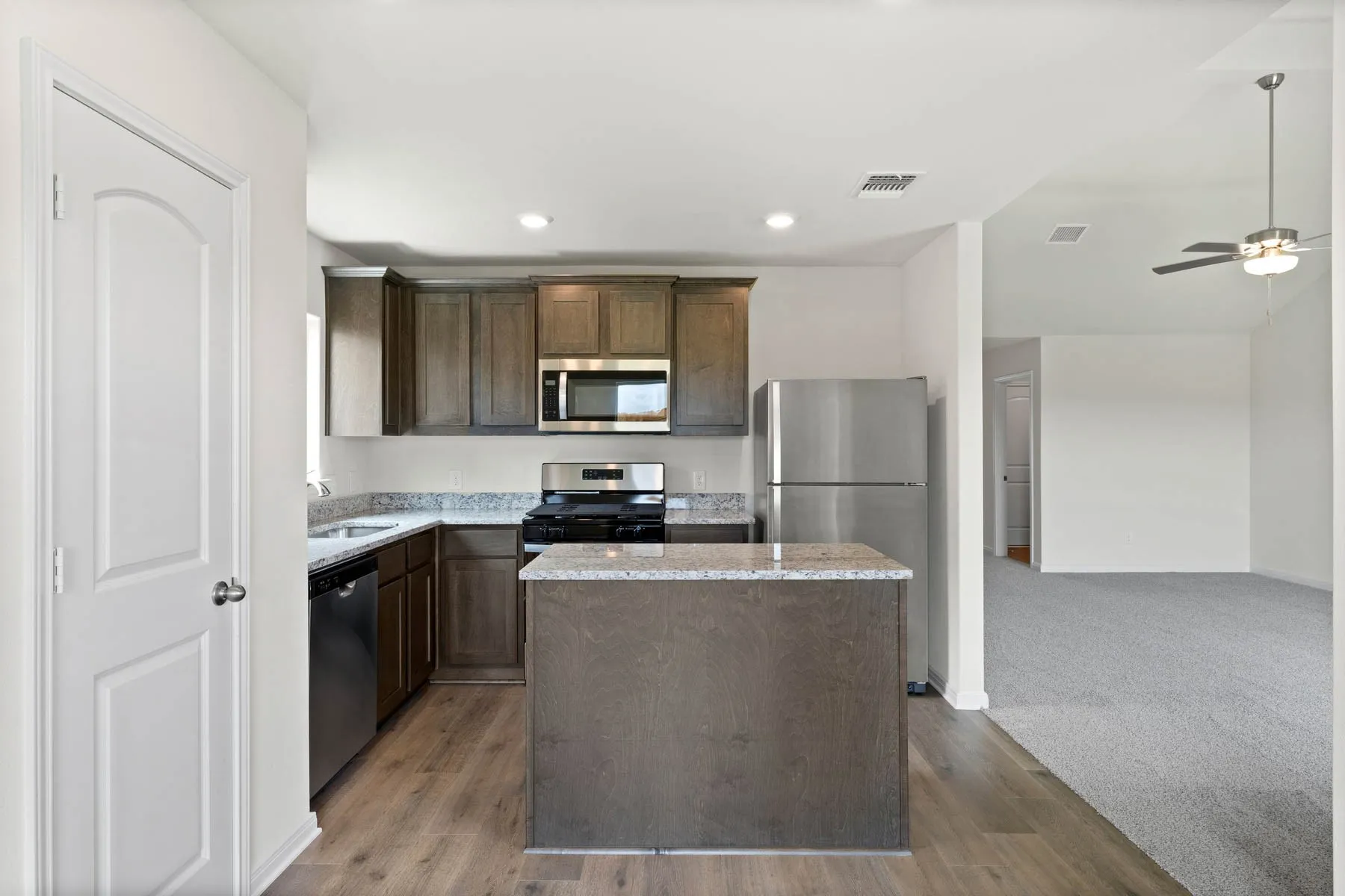 Single Family Residence For Rent in Johnson County , 13409 Stage Coach Lane, Cresson, Texas 76035, 3 Bedroom, 2 Bathroom, 2 Garage spaces, 1,658 Sqft, built in 2026, mls#21381950, Real Estate Agent in Cresson, Homes For Rent in Johnson county, Homes For Rent in Cresson, Realtor in Cresson Texas, Real Estate Brokerage Independent Realty Texas, Luminita Cordes Realtor