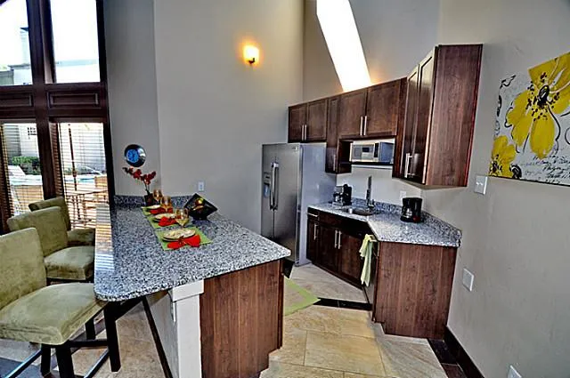 Apartment For Rent in Dallas County , 6910 Skillman Street 2012, Dallas, Texas 75231, 2 Bedroom, 2 Bathroom, Garage spaces, 917 Sqft, built in 1983, mls#21381961, Real Estate Agent in Dallas, Homes For Rent in Dallas county, Homes For Rent in Dallas, Realtor in Dallas Texas, Real Estate Brokerage Independent Realty Texas, Luminita Cordes Realtor
