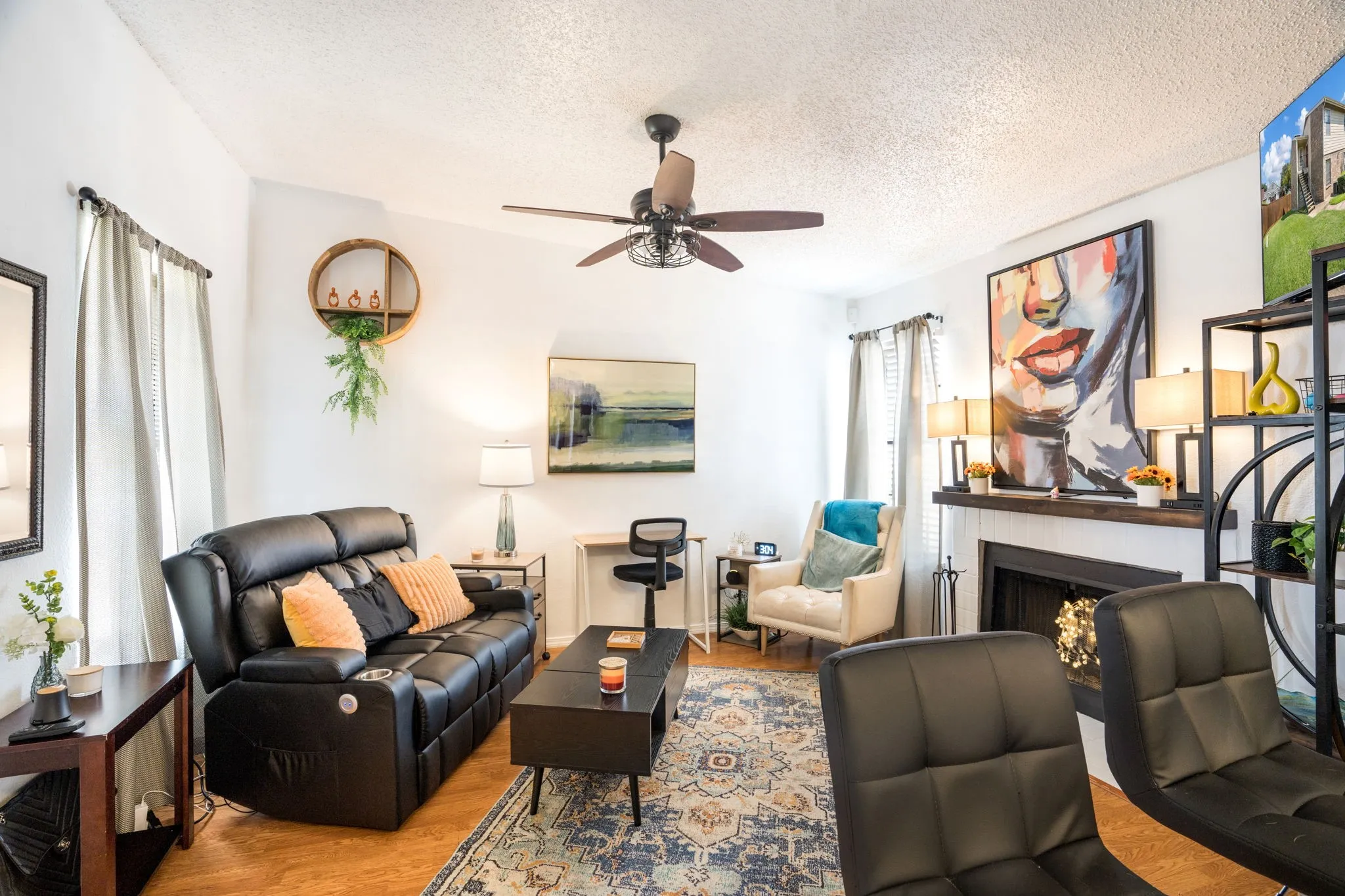 Condominium For Sale in Collin County , 4748 Old Bent Tree Lane 802, Dallas, Texas 75287, 1 Bedroom, 1 Bathroom, 1 Garage spaces, 537 Sqft, built in 1985, mls#21371317, Real Estate Agent in Dallas, Homes For Sale in Collin county, Homes For Sale in Dallas, Realtor in Dallas Texas, Real Estate Brokerage Independent Realty Texas, Luminita Cordes Realtor