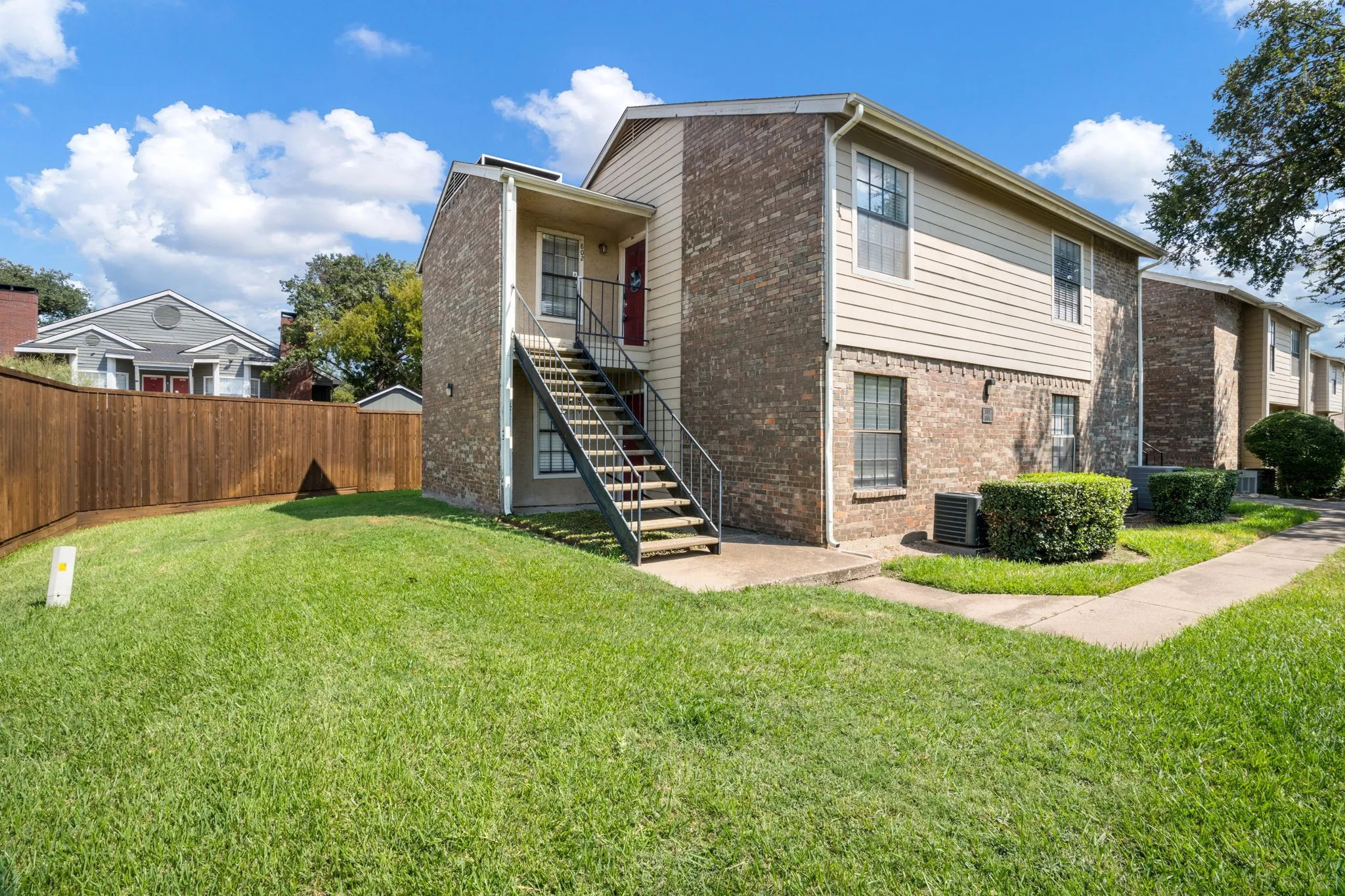 Condominium For Sale in Collin County , 4748 Old Bent Tree Lane 802, Dallas, Texas 75287, 1 Bedroom, 1 Bathroom, 1 Garage spaces, 537 Sqft, built in 1985, mls#21371317, Real Estate Agent in Dallas, Homes For Sale in Collin county, Homes For Sale in Dallas, Realtor in Dallas Texas, Real Estate Brokerage Independent Realty Texas, Luminita Cordes Realtor