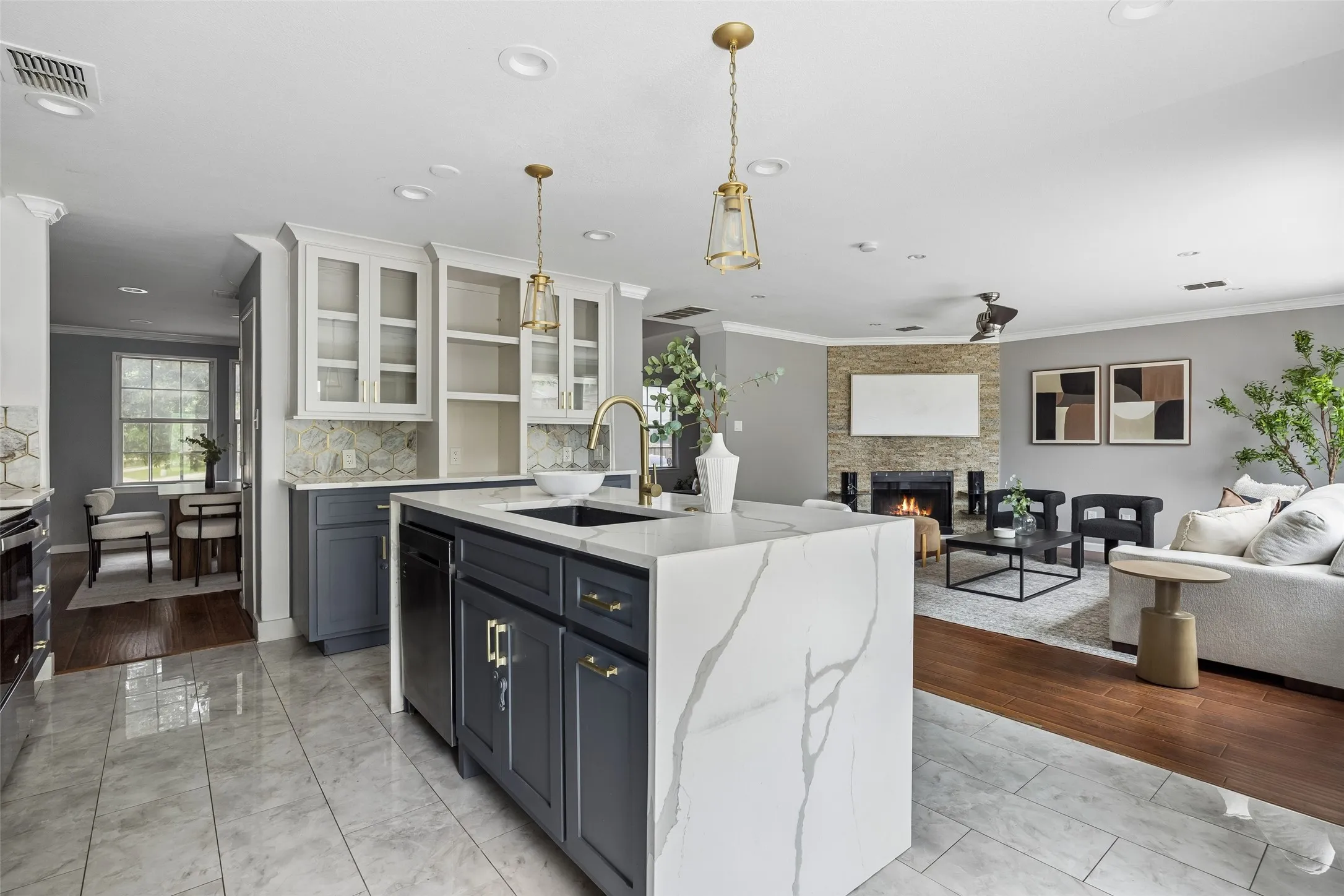 Single Family Residence For Rent in Collin County , 320 Mesa Verde Way, Wylie, Texas 75098, 4 Bedroom, 3 Bathroom, 2 Garage spaces, 2,603 Sqft, built in 2005, mls#21381962, Real Estate Agent in Wylie, Homes For Rent in Collin county, Homes For Rent in Wylie, Realtor in Wylie Texas, Real Estate Brokerage Independent Realty Texas, Luminita Cordes Realtor