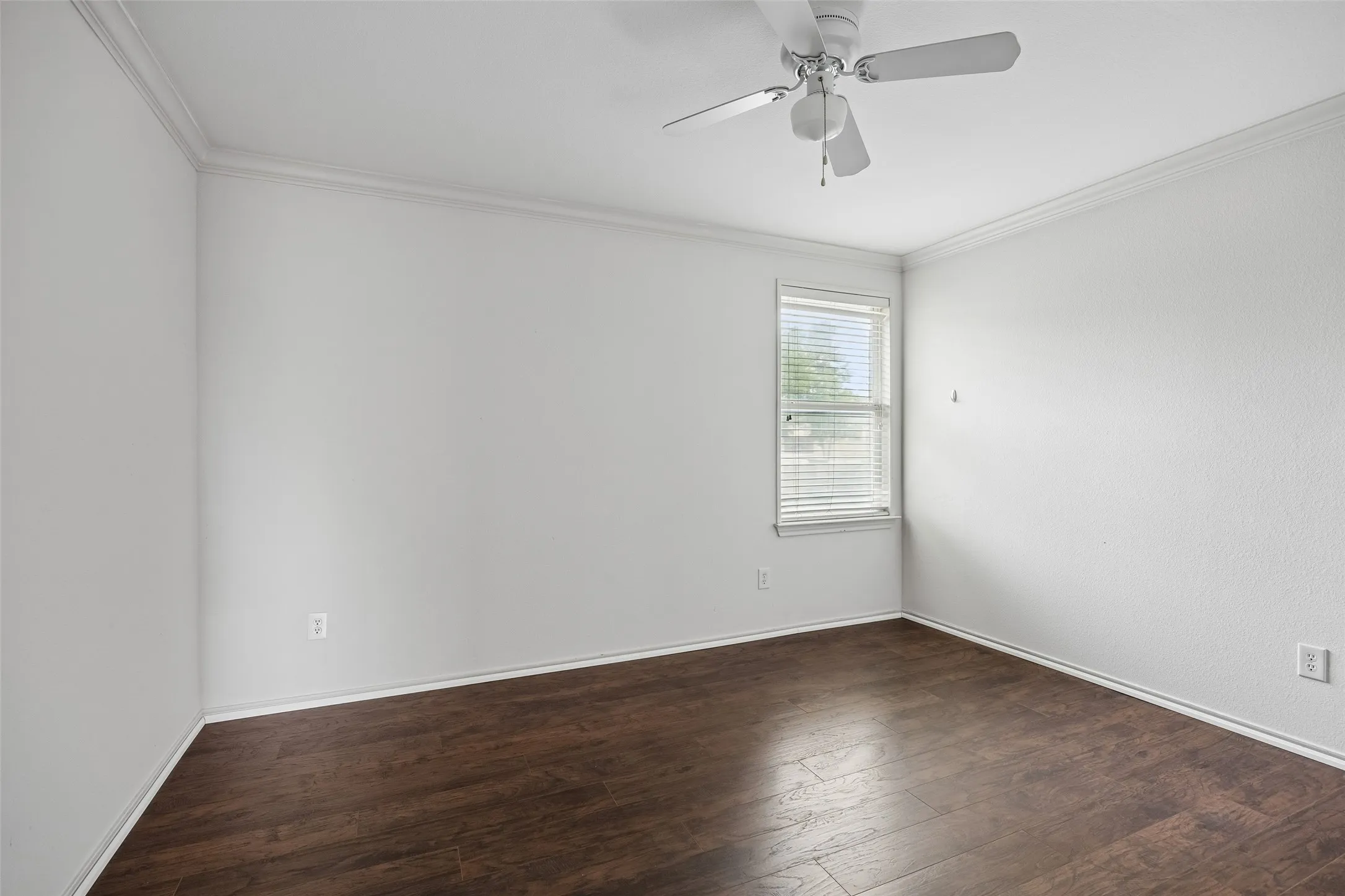 Single Family Residence For Rent in Collin County , 320 Mesa Verde Way, Wylie, Texas 75098, 4 Bedroom, 3 Bathroom, 2 Garage spaces, 2,603 Sqft, built in 2005, mls#21381962, Real Estate Agent in Wylie, Homes For Rent in Collin county, Homes For Rent in Wylie, Realtor in Wylie Texas, Real Estate Brokerage Independent Realty Texas, Luminita Cordes Realtor