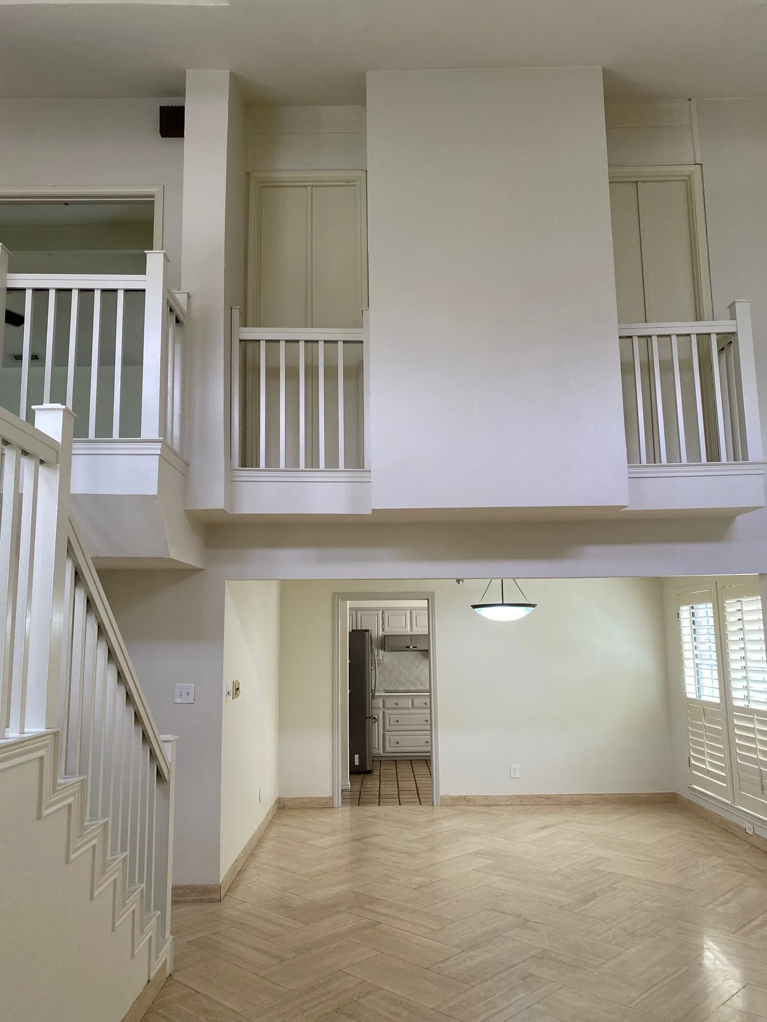 Single Family Residence For Rent in Dallas County , 3112 San Jacinto Street, Dallas, Texas 75204, 2 Bedroom, 2 Bathroom, 1 Garage spaces, 2,052 Sqft, built in 1983, mls#21381974, Real Estate Agent in Dallas, Homes For Rent in Dallas county, Homes For Rent in Dallas, Realtor in Dallas Texas, Real Estate Brokerage Independent Realty Texas, Luminita Cordes Realtor