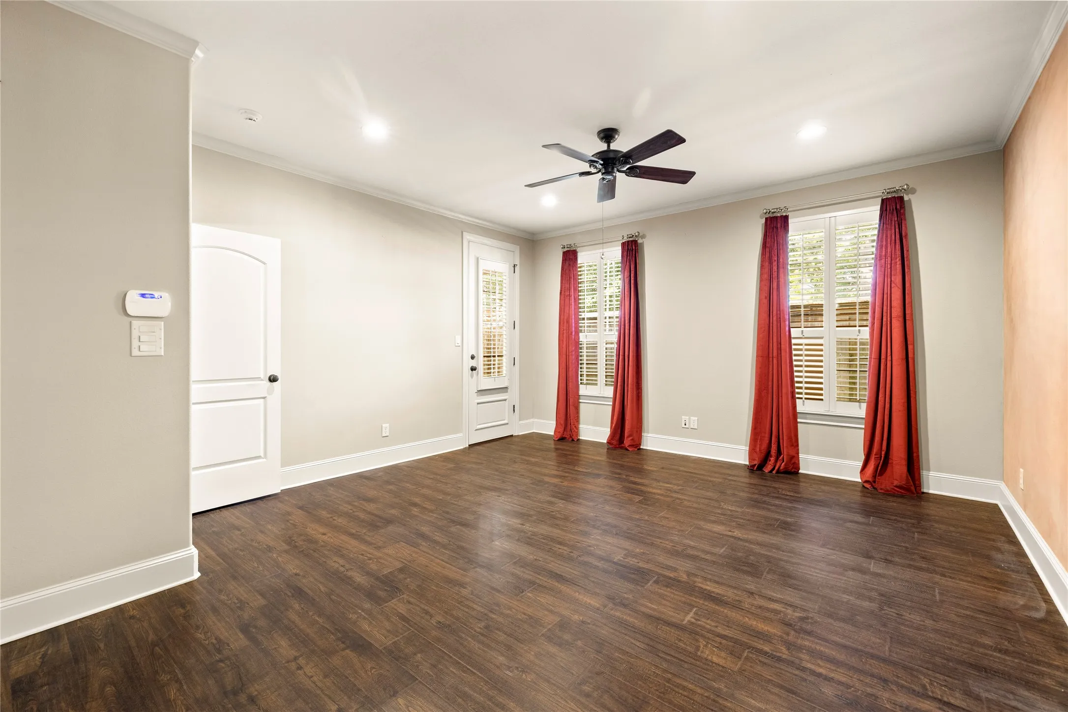 Single Family Residence For Sale in Smith County , 789 Fairmont Drive, Tyler, Texas 75701, 3 Bedroom, 3 Bathroom, 2 Garage spaces, 2,621 Sqft, built in 2006, mls#21381982, Real Estate Agent in Tyler, Homes For Sale in Smith county, Homes For Sale in Tyler, Realtor in Tyler Texas, Real Estate Brokerage Independent Realty Texas, Luminita Cordes Realtor