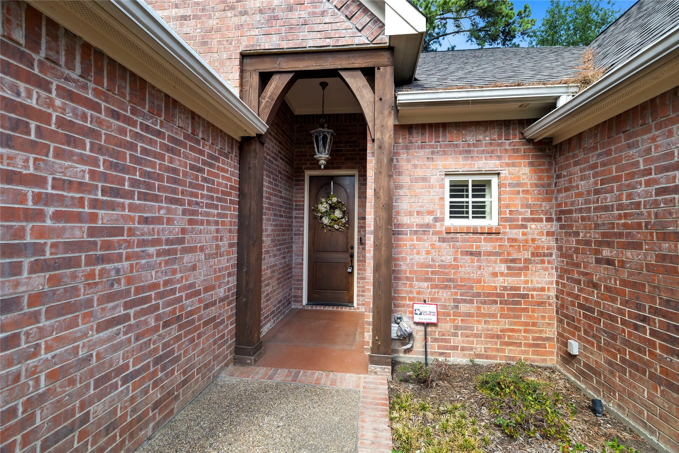 Single Family Residence For Sale in Smith County , 789 Fairmont Drive, Tyler, Texas 75701, 3 Bedroom, 3 Bathroom, 2 Garage spaces, 2,621 Sqft, built in 2006, mls#21381982, Real Estate Agent in Tyler, Homes For Sale in Smith county, Homes For Sale in Tyler, Realtor in Tyler Texas, Real Estate Brokerage Independent Realty Texas, Luminita Cordes Realtor