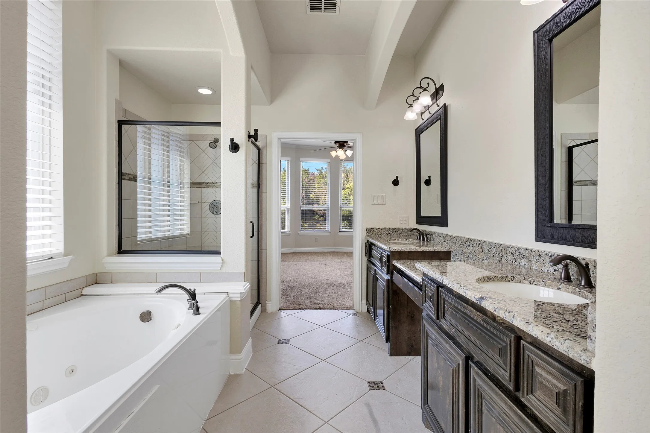 Single Family Residence For Sale in Collin County , 2102 Fair Parke Lane, Wylie, Texas 75098, 3 Bedroom, 3 Bathroom, 2 Garage spaces, 2,881 Sqft, built in 2012, mls#21381989, Real Estate Agent in Wylie, Homes For Sale in Collin county, Homes For Sale in Wylie, Realtor in Wylie Texas, Real Estate Brokerage Independent Realty Texas, Luminita Cordes Realtor