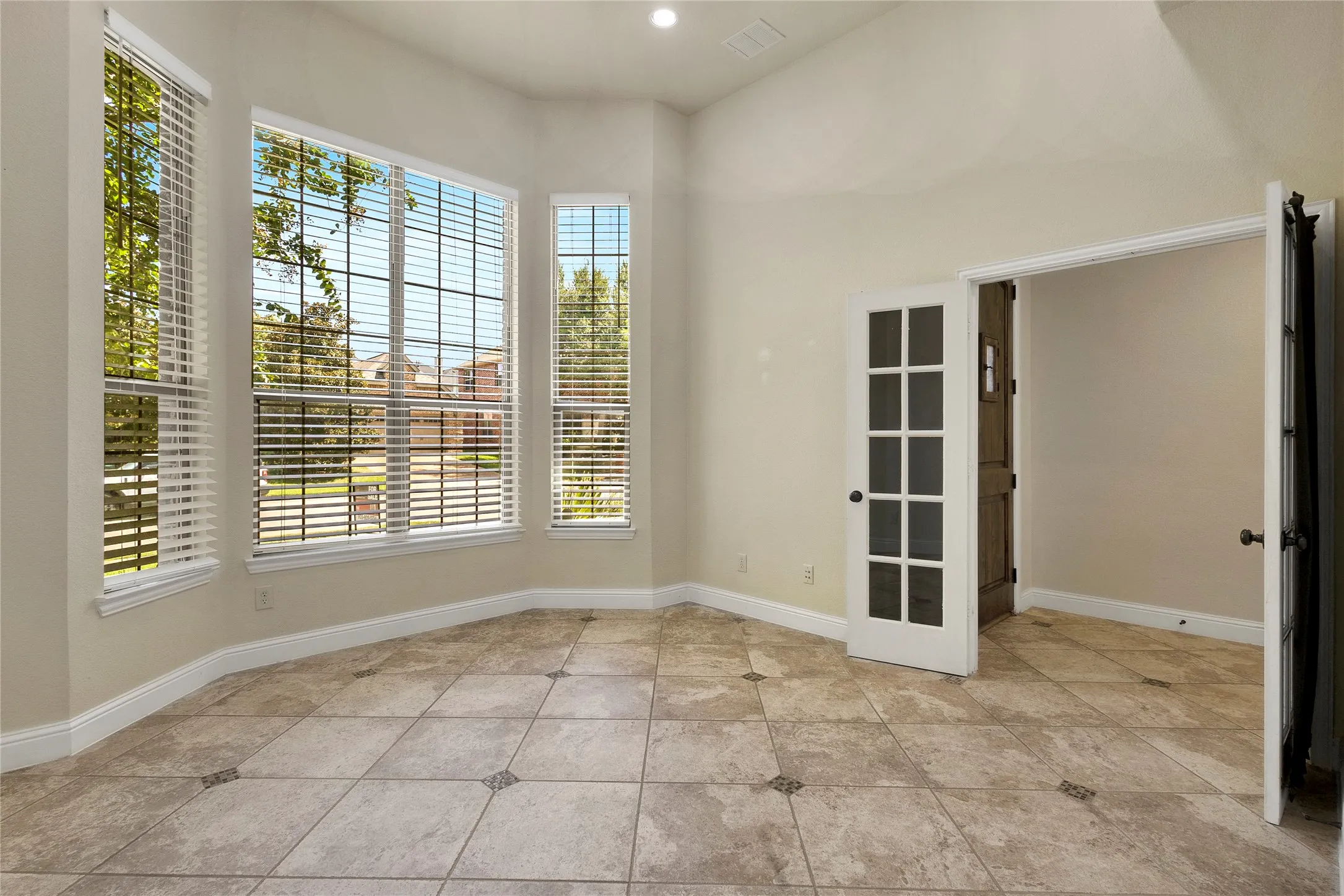 or extra bedroom