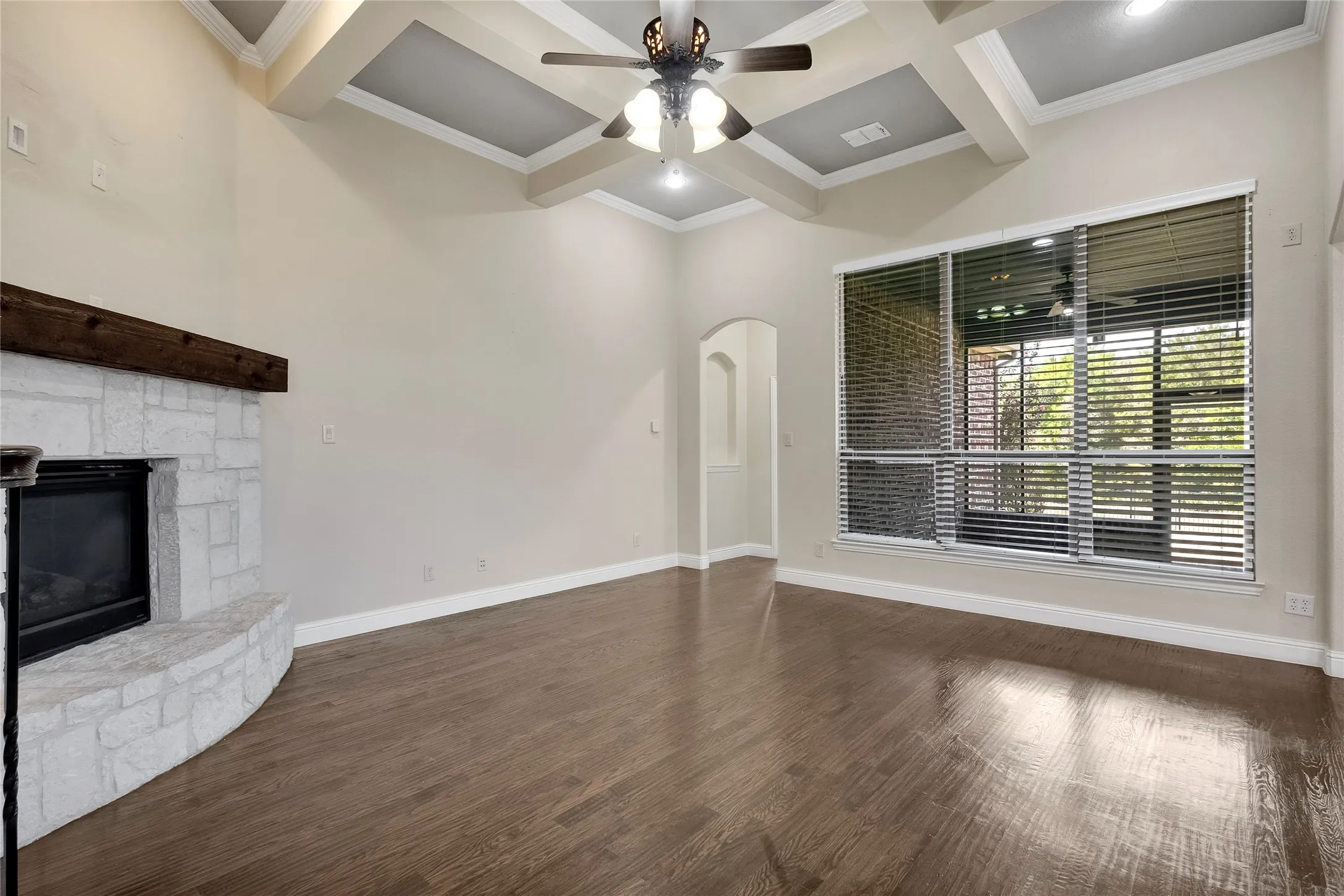 Single Family Residence For Sale in Collin County , 2102 Fair Parke Lane, Wylie, Texas 75098, 3 Bedroom, 3 Bathroom, 2 Garage spaces, 2,881 Sqft, built in 2012, mls#21381989, Real Estate Agent in Wylie, Homes For Sale in Collin county, Homes For Sale in Wylie, Realtor in Wylie Texas, Real Estate Brokerage Independent Realty Texas, Luminita Cordes Realtor