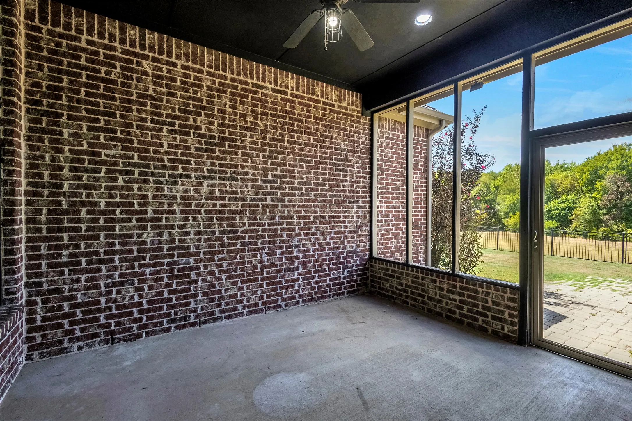 Single Family Residence For Sale in Collin County , 2102 Fair Parke Lane, Wylie, Texas 75098, 3 Bedroom, 3 Bathroom, 2 Garage spaces, 2,881 Sqft, built in 2012, mls#21381989, Real Estate Agent in Wylie, Homes For Sale in Collin county, Homes For Sale in Wylie, Realtor in Wylie Texas, Real Estate Brokerage Independent Realty Texas, Luminita Cordes Realtor