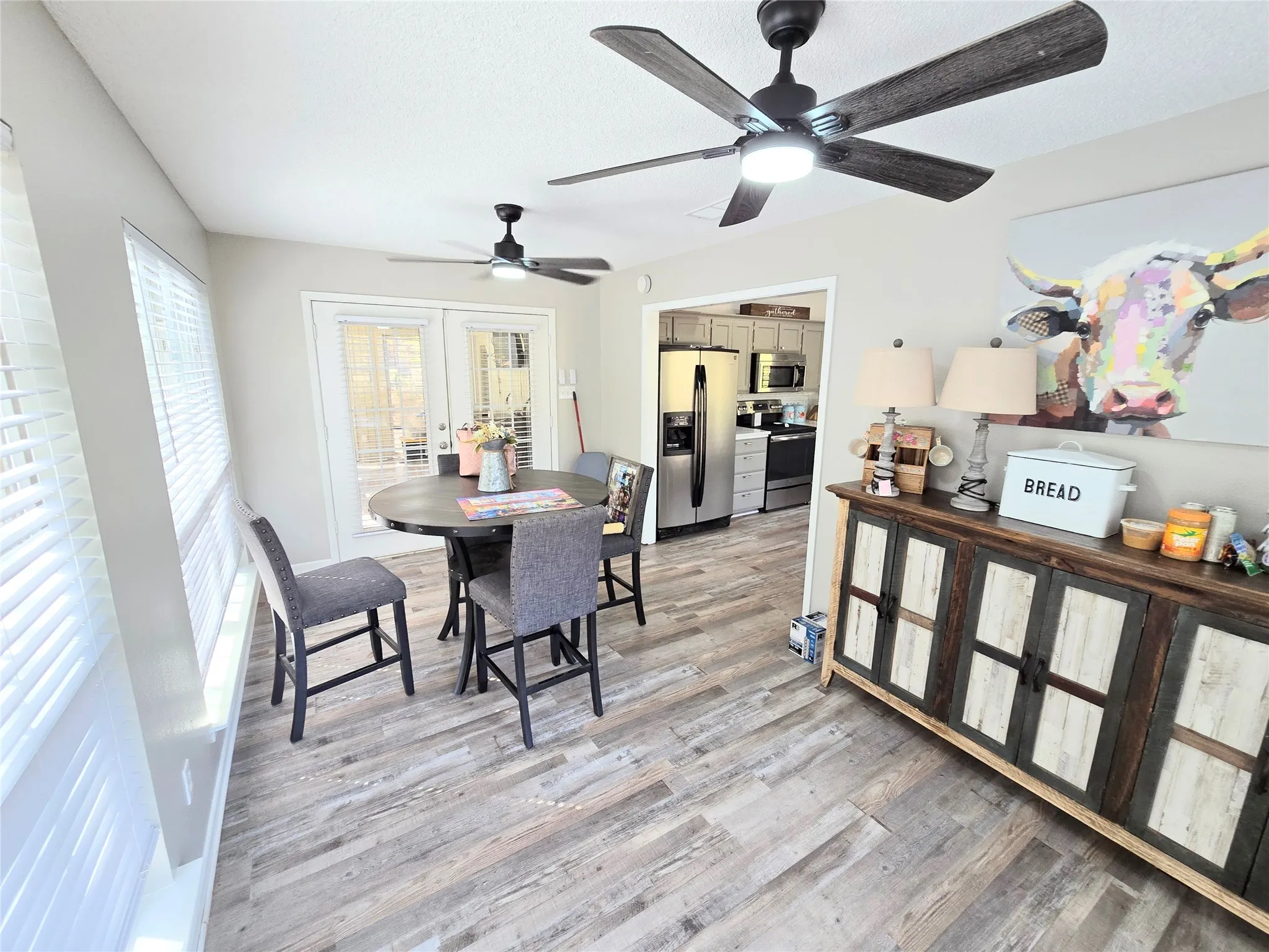 Single Family Residence For Sale in Wood County , 162 Cypress Cove, Holly Lake Ranch, Texas 75765, 2 Bedroom, 2 Bathroom, Garage spaces, 1,326 Sqft, built in 2001, mls#21381385, Real Estate Agent in Holly Lake Ranch, Homes For Sale in Wood county, Homes For Sale in Holly Lake Ranch, Realtor in Holly Lake Ranch Texas, Real Estate Brokerage Independent Realty Texas, Luminita Cordes Realtor