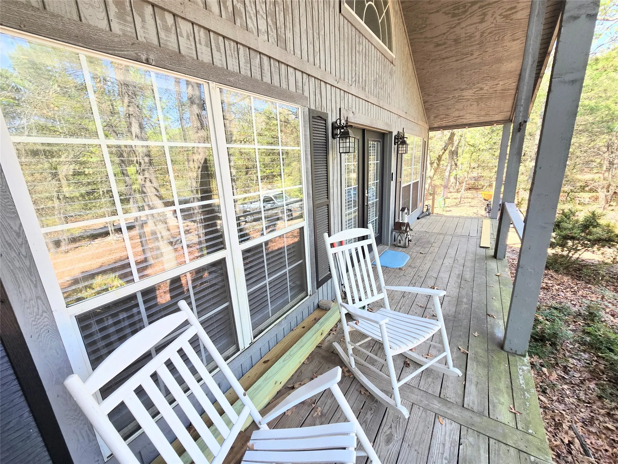 Single Family Residence For Sale in Wood County , 162 Cypress Cove, Holly Lake Ranch, Texas 75765, 2 Bedroom, 2 Bathroom, Garage spaces, 1,326 Sqft, built in 2001, mls#21381385, Real Estate Agent in Holly Lake Ranch, Homes For Sale in Wood county, Homes For Sale in Holly Lake Ranch, Realtor in Holly Lake Ranch Texas, Real Estate Brokerage Independent Realty Texas, Luminita Cordes Realtor