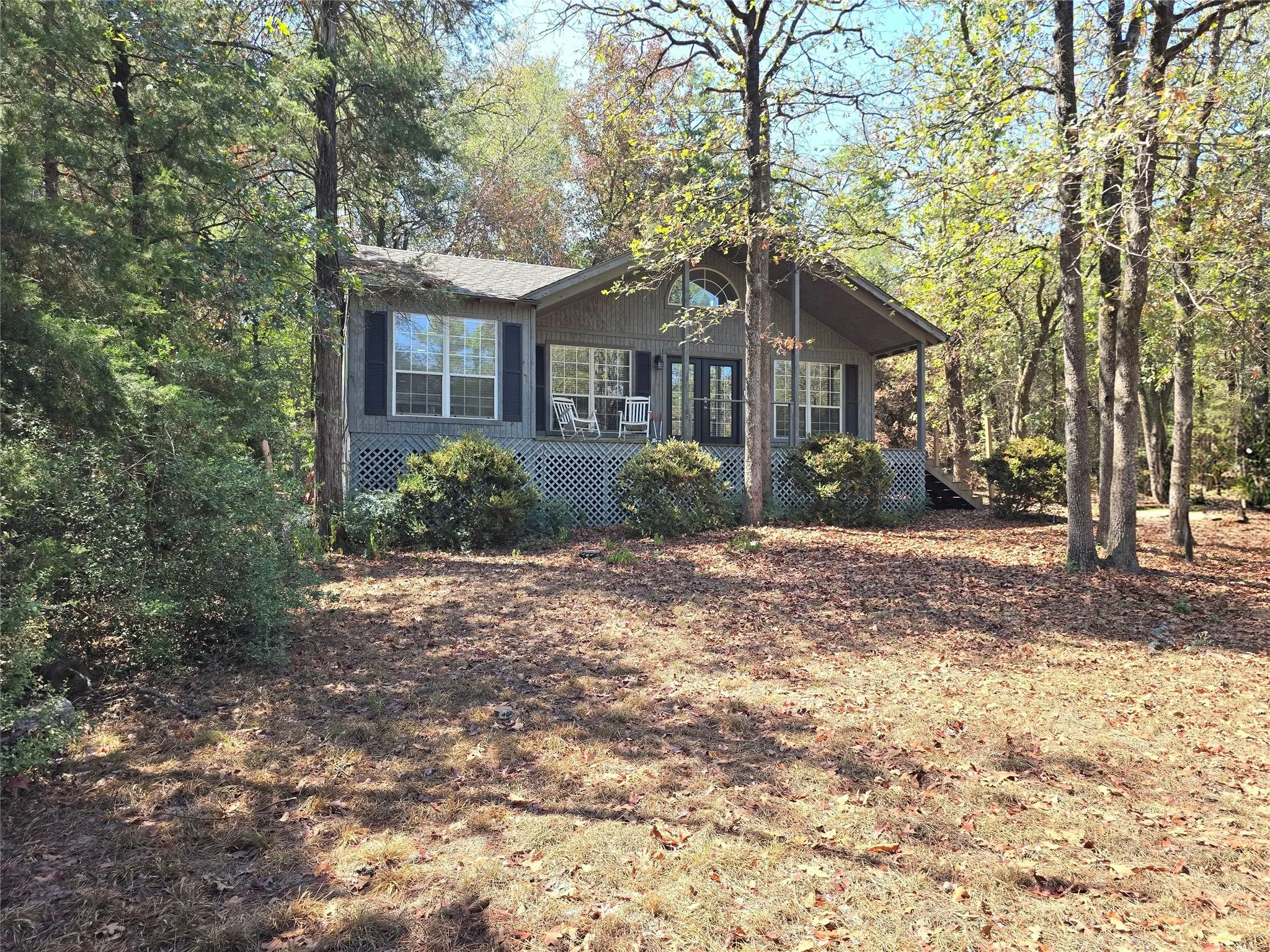 Single Family Residence For Sale in Wood County , 162 Cypress Cove, Holly Lake Ranch, Texas 75765, 2 Bedroom, 2 Bathroom, Garage spaces, 1,326 Sqft, built in 2001, mls#21381385, Real Estate Agent in Holly Lake Ranch, Homes For Sale in Wood county, Homes For Sale in Holly Lake Ranch, Realtor in Holly Lake Ranch Texas, Real Estate Brokerage Independent Realty Texas, Luminita Cordes Realtor