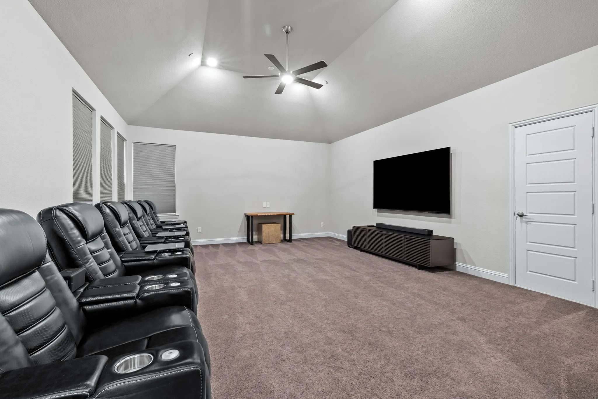 Single Family Residence For Sale in Collin County , 5204 Westfield Drive, Parker, Texas 75002, 6 Bedroom, 9 Bathroom, 4 Garage spaces, 6,660 Sqft, built in 2016, mls#21378049, Real Estate Agent in Parker, Homes For Sale in Collin county, Homes For Sale in Parker, Realtor in Parker Texas, Real Estate Brokerage Independent Realty Texas, Luminita Cordes Realtor