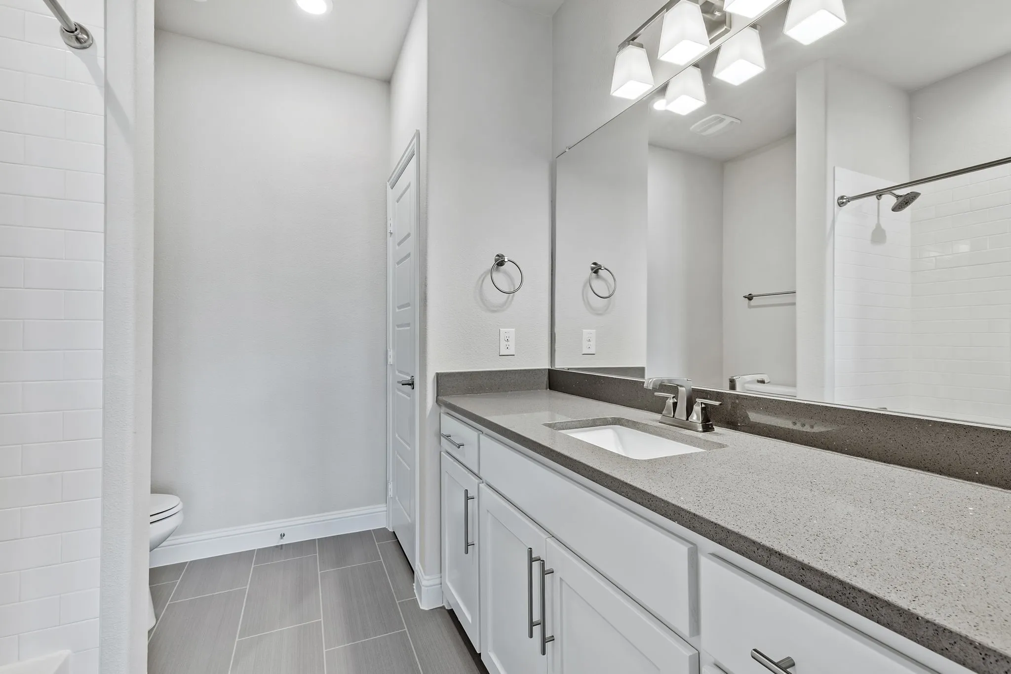 Single Family Residence For Sale in Collin County , 5204 Westfield Drive, Parker, Texas 75002, 6 Bedroom, 9 Bathroom, 4 Garage spaces, 6,660 Sqft, built in 2016, mls#21378049, Real Estate Agent in Parker, Homes For Sale in Collin county, Homes For Sale in Parker, Realtor in Parker Texas, Real Estate Brokerage Independent Realty Texas, Luminita Cordes Realtor