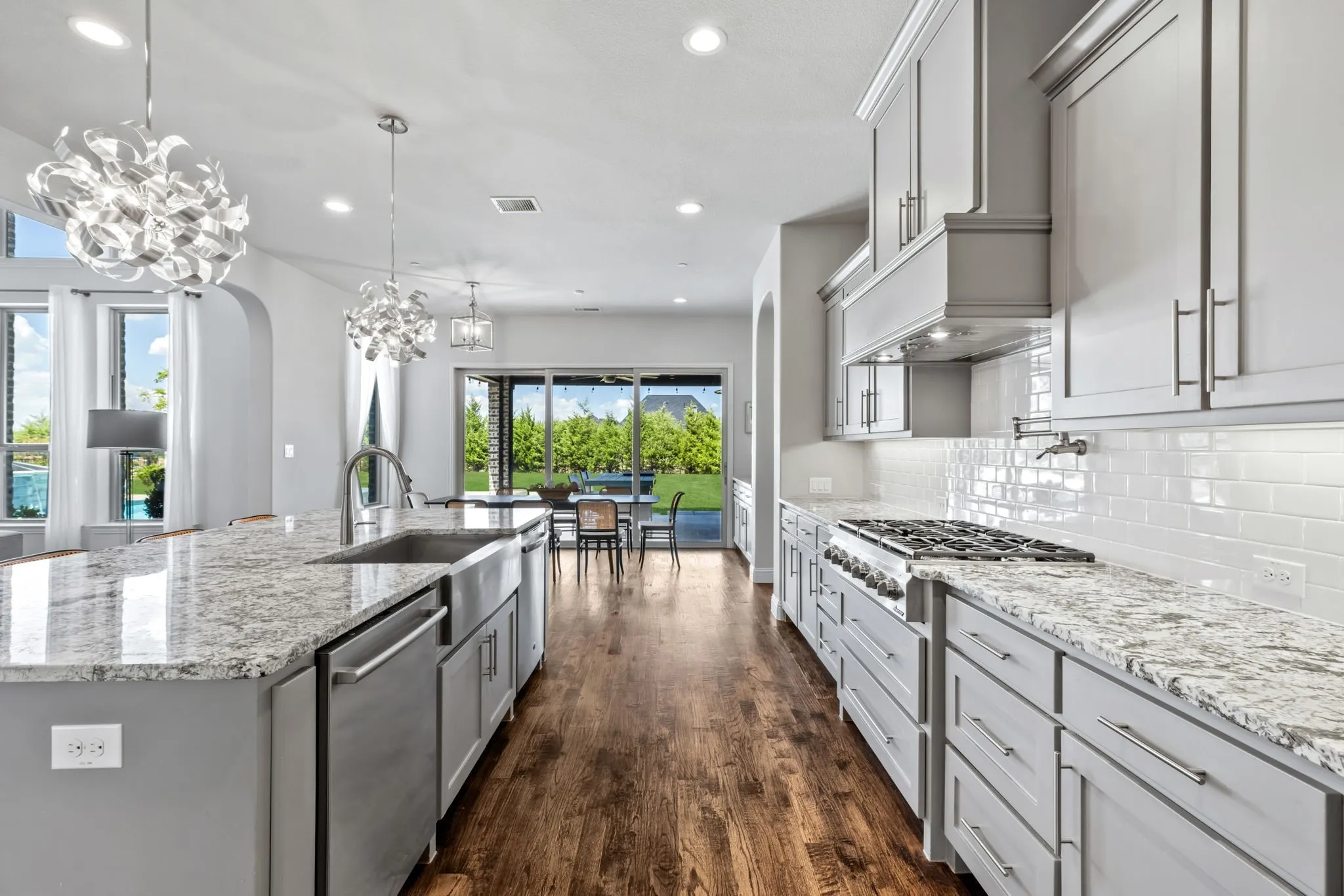 Single Family Residence For Sale in Collin County , 5204 Westfield Drive, Parker, Texas 75002, 6 Bedroom, 9 Bathroom, 4 Garage spaces, 6,660 Sqft, built in 2016, mls#21378049, Real Estate Agent in Parker, Homes For Sale in Collin county, Homes For Sale in Parker, Realtor in Parker Texas, Real Estate Brokerage Independent Realty Texas, Luminita Cordes Realtor