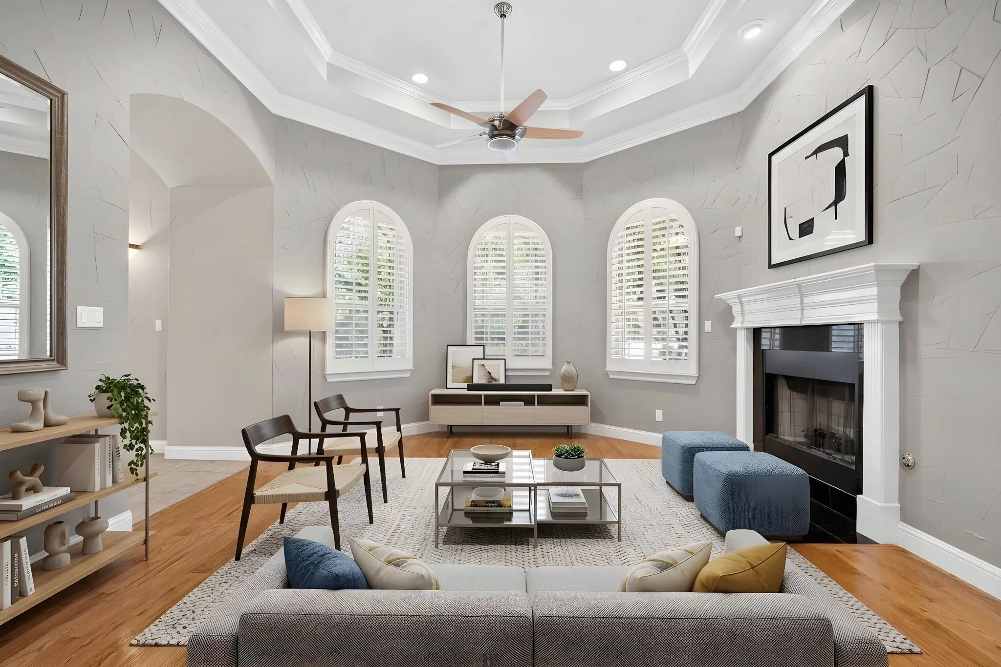 Single Family Residence For Sale in Tarrant County , 544 Waterchase Drive, Fort Worth, Texas 76120, 4 Bedroom, 6 Bathroom, 3 Garage spaces, 4,875 Sqft, built in 2005, mls#21380366, Real Estate Agent in Fort Worth, Homes For Sale in Tarrant county, Homes For Sale in Fort Worth, Realtor in Fort Worth Texas, Real Estate Brokerage Independent Realty Texas, Luminita Cordes Realtor