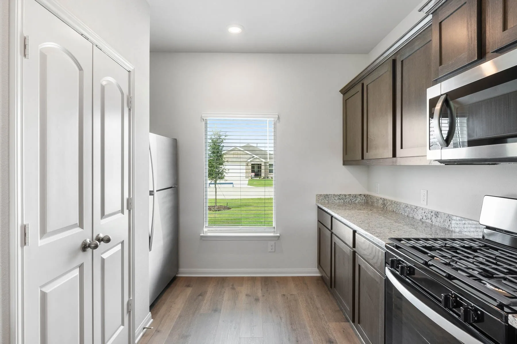 Single Family Residence For Sale in Johnson County , 13433 Stage Coach Lane, Cresson, Texas 76035, 5 Bedroom, 3 Bathroom, 2 Garage spaces, 2,733 Sqft, built in 2026, mls#21382010, Real Estate Agent in Cresson, Homes For Sale in Johnson county, Homes For Sale in Cresson, Realtor in Cresson Texas, Real Estate Brokerage Independent Realty Texas, Luminita Cordes Realtor