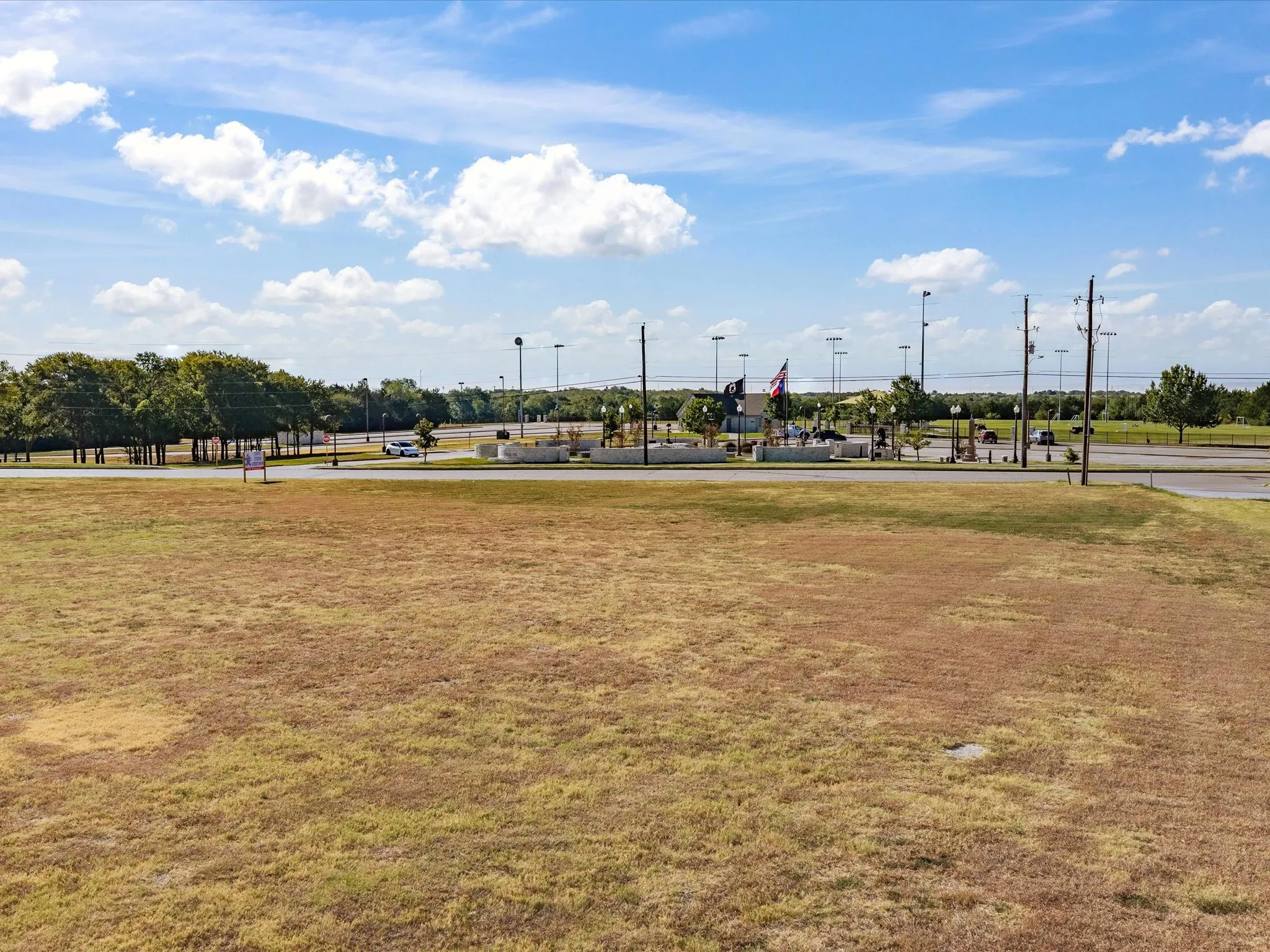 Unimproved Land For Sale in Ellis County , Lot 2R & 3R Ennis Parkway Avenue, Ennis, Texas 75119, 0, 0, Garage spaces, 0 Sqft, built in 0, mls#21382013, Real Estate Agent in Ennis, Homes For Sale in Ellis county, Homes For Sale in Ennis, Realtor in Ennis Texas, Real Estate Brokerage Independent Realty Texas, Luminita Cordes Realtor
